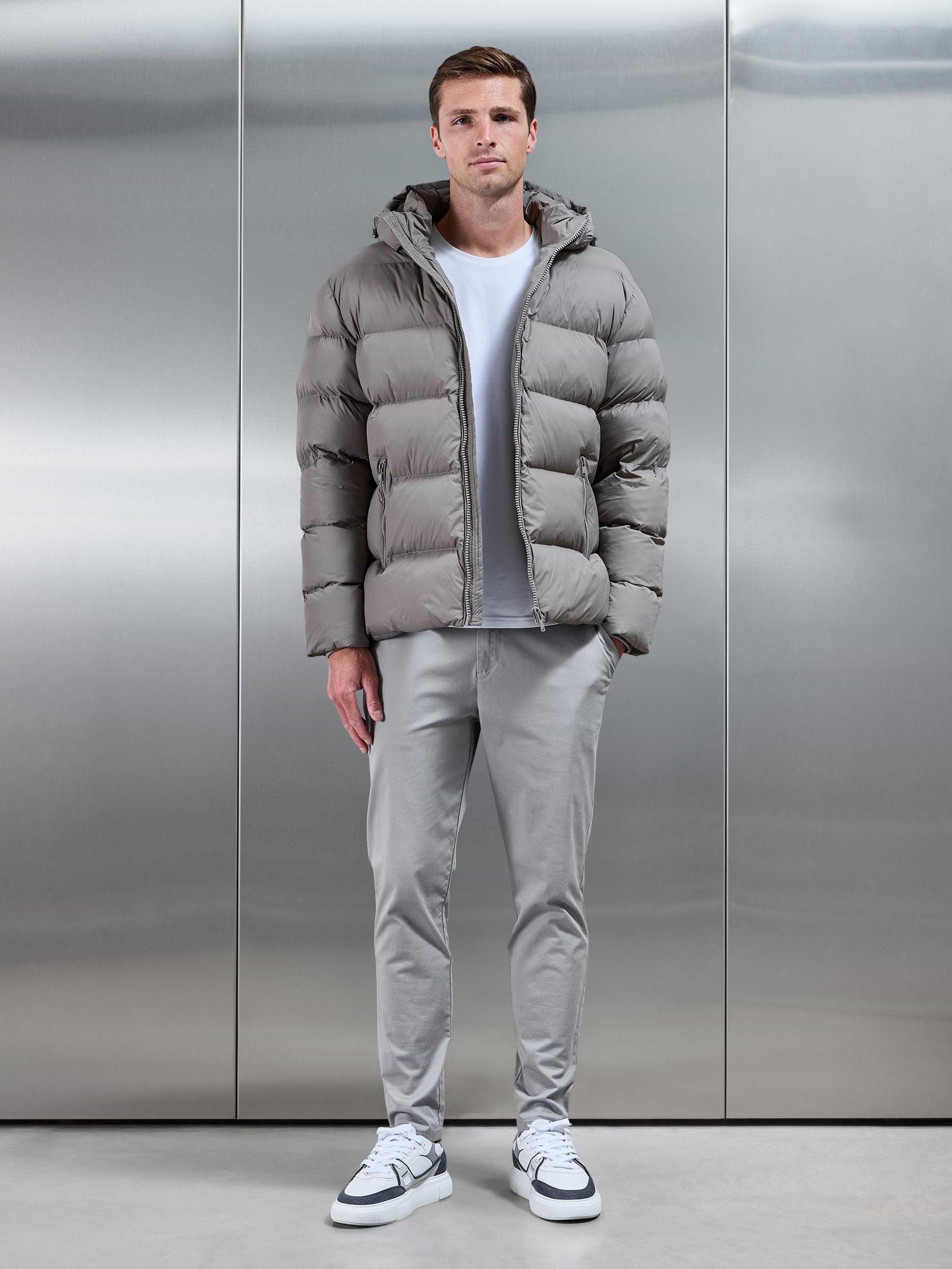 Essential Short Puffer Jacket in Taupe