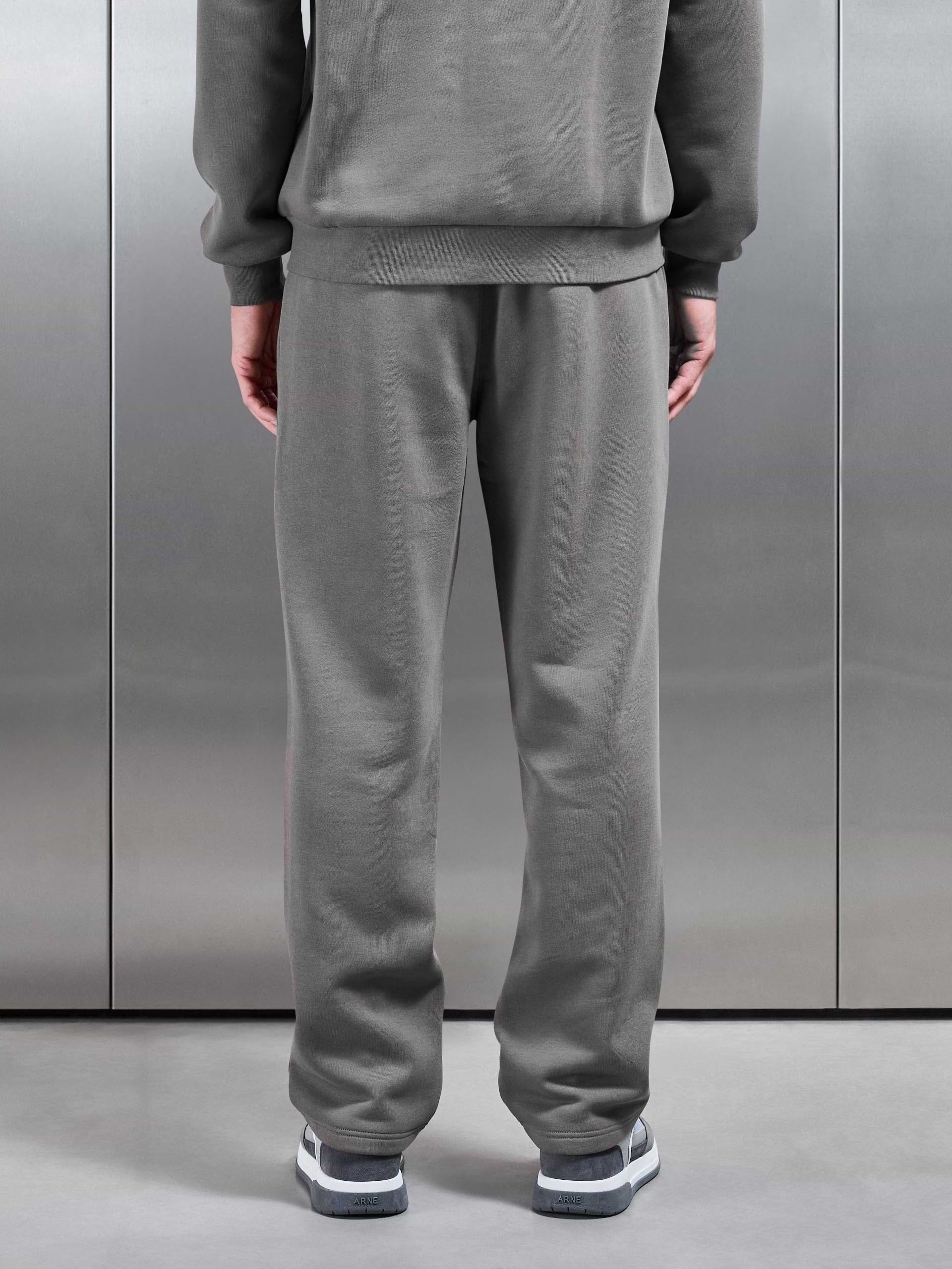 Essential Straight Leg Jogger in Grey