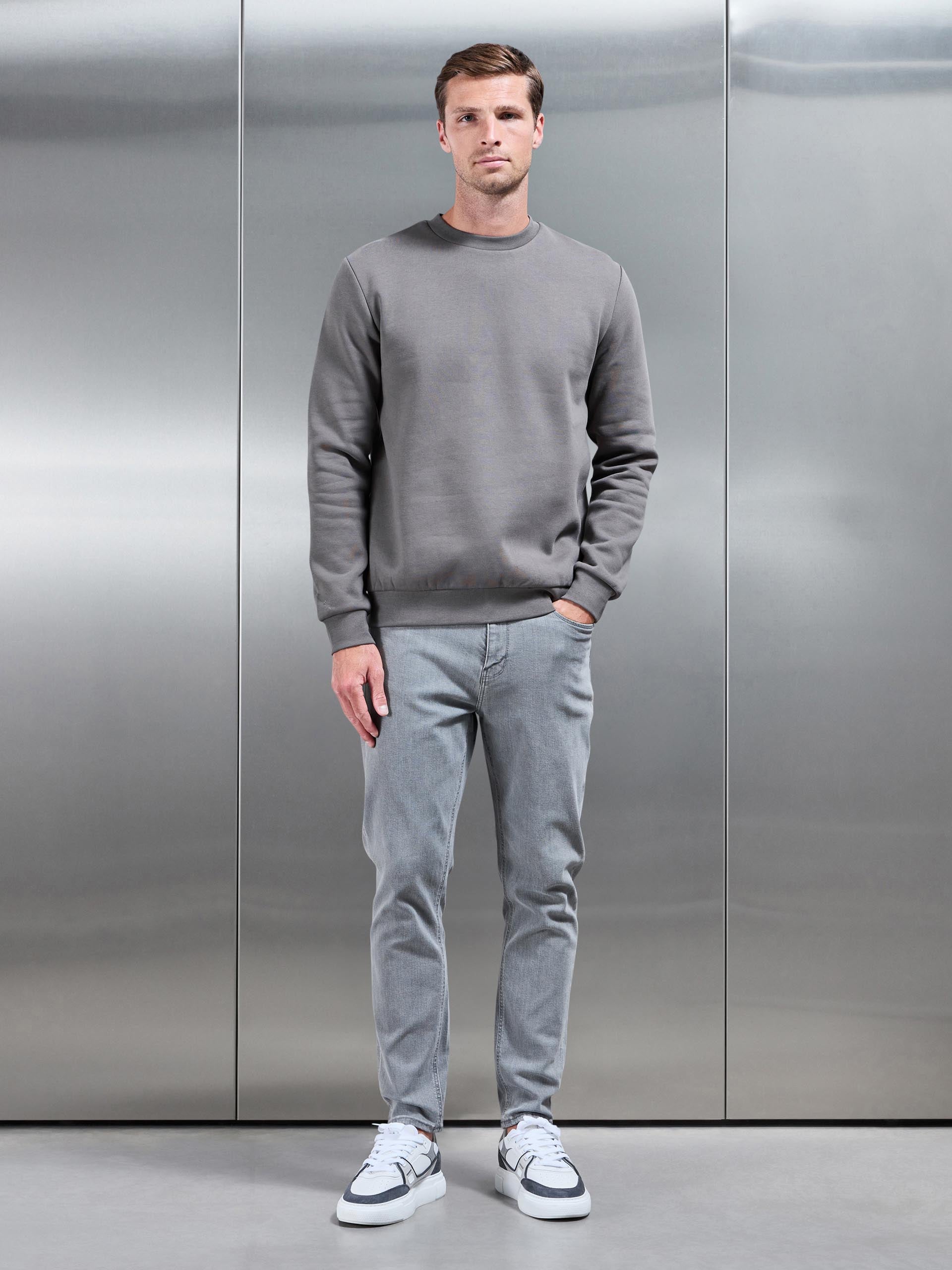 Essential Sweatshirt in Grey