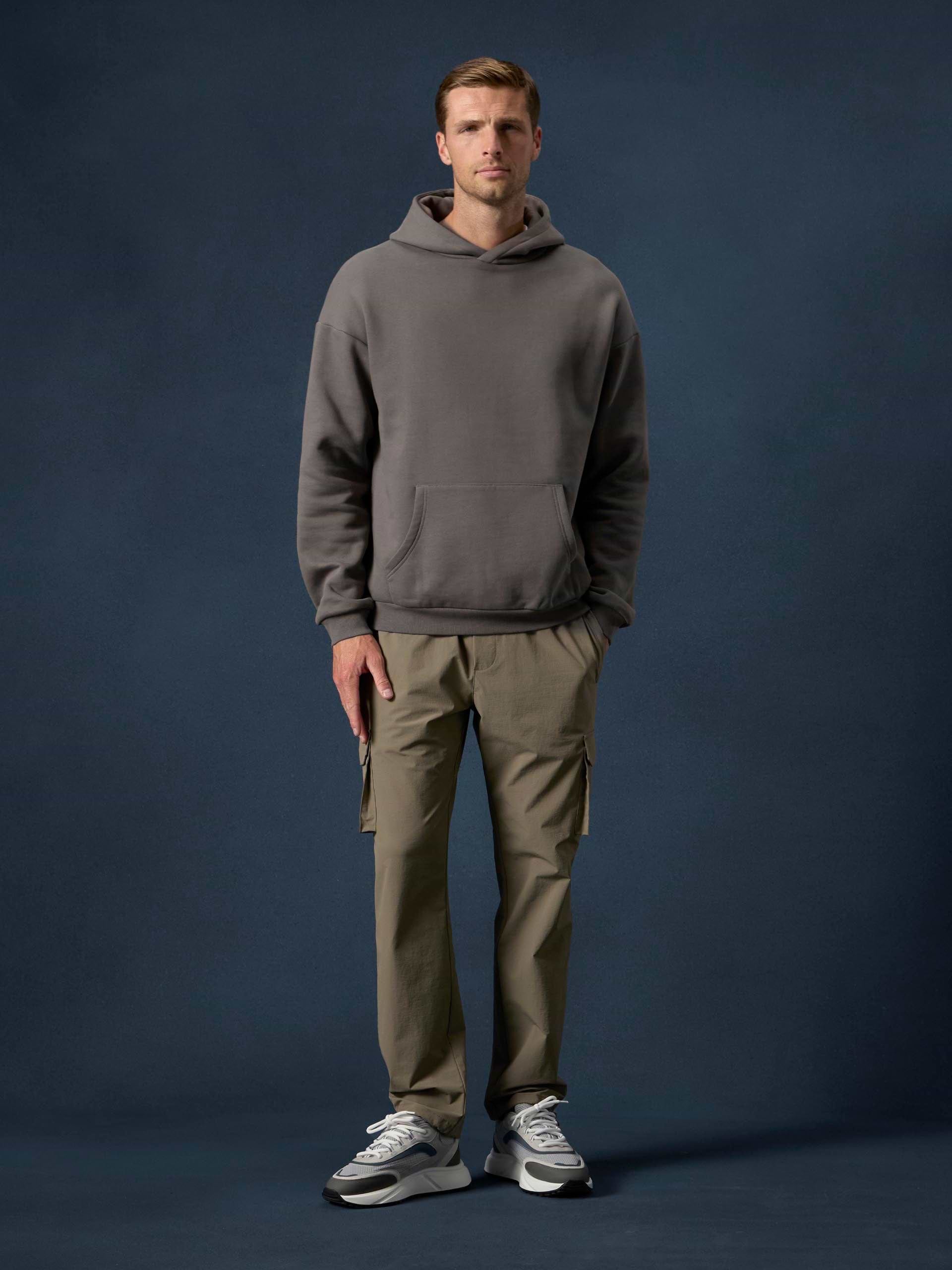 Essential Relaxed Hoodie in Grey