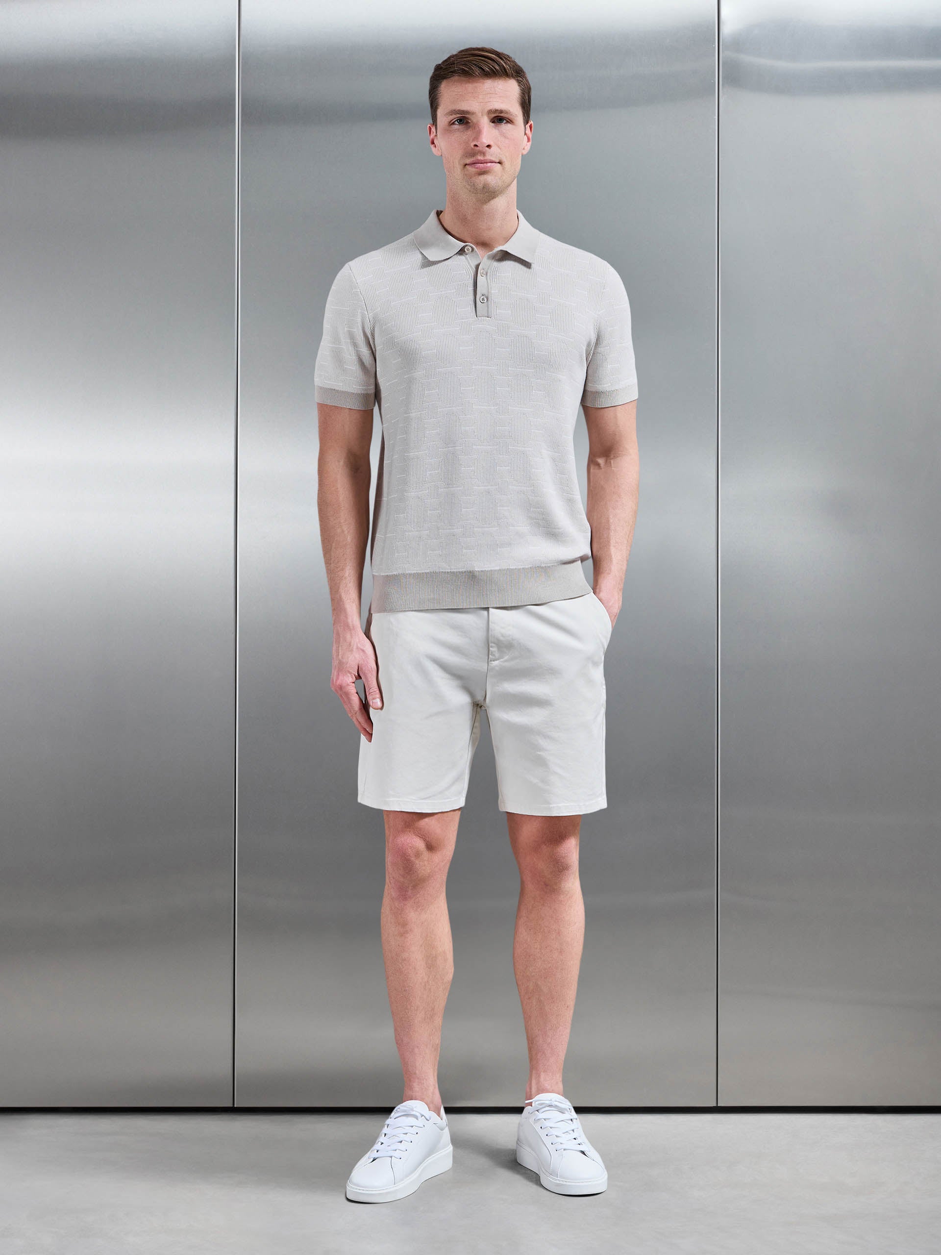 Este Knitted Button Polo Shirt in Stone