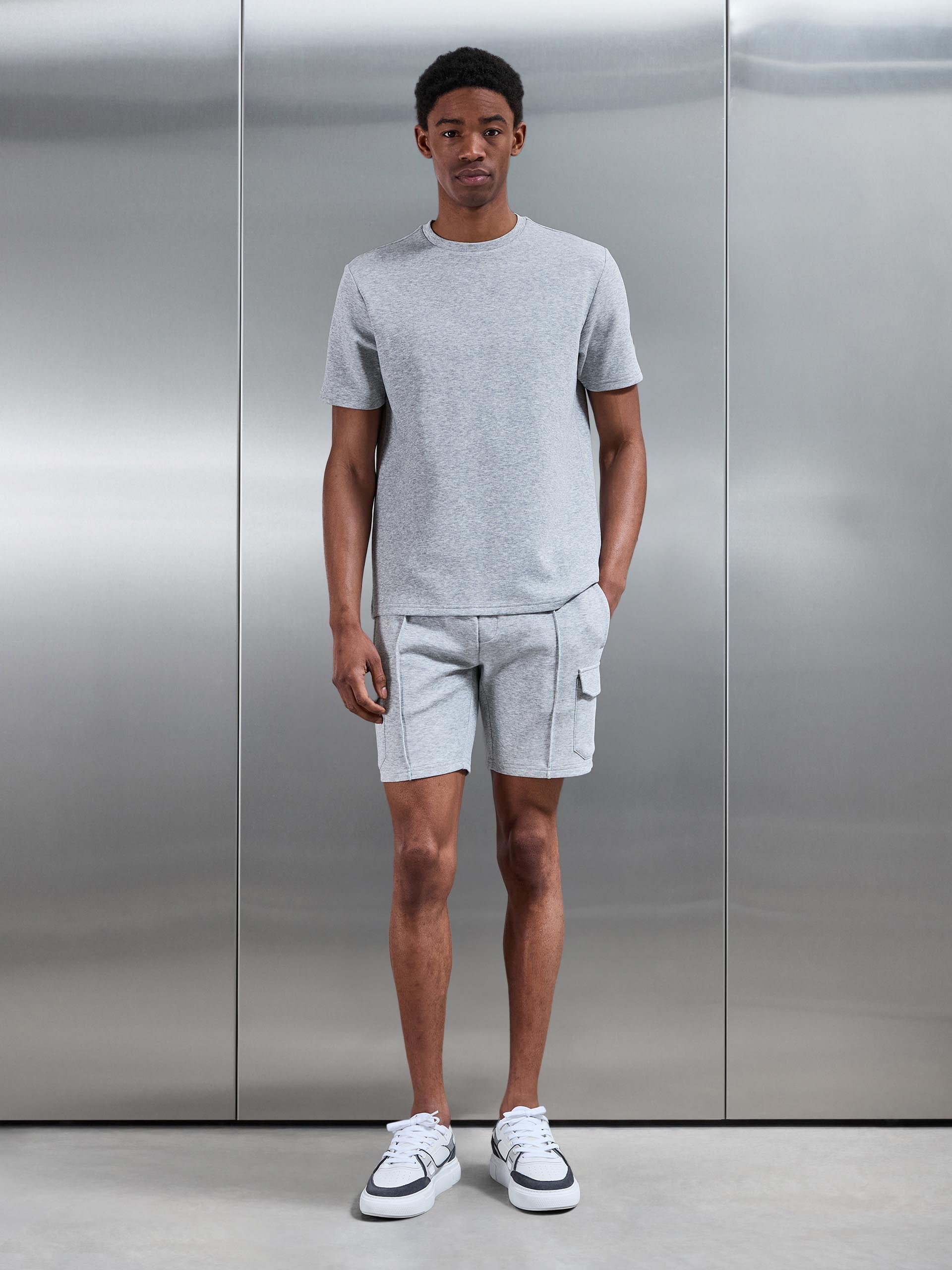 Everyday Luxe Cargo Short in Marl Grey