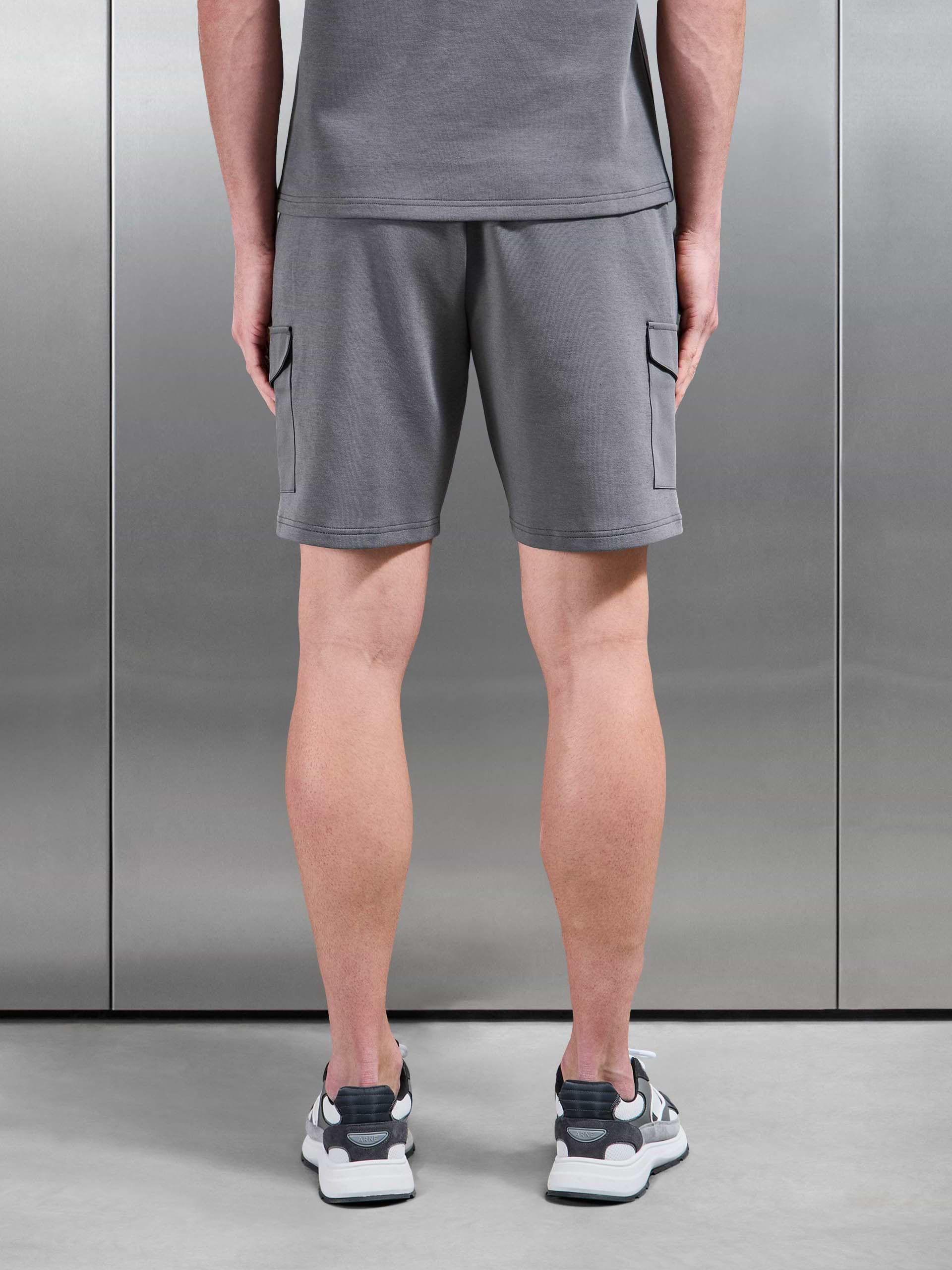Everyday Luxe Hybrid Cargo Short in Grey