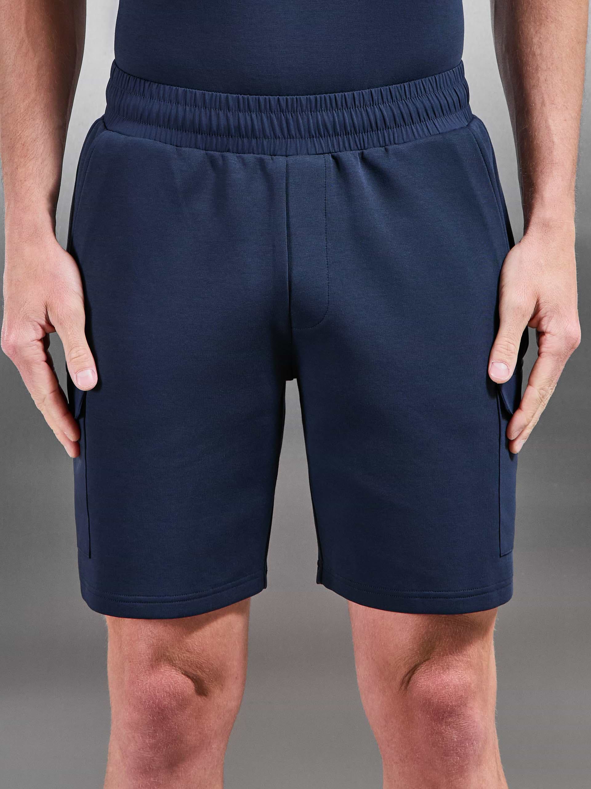 Everyday Luxe Hybrid Cargo Short in Navy