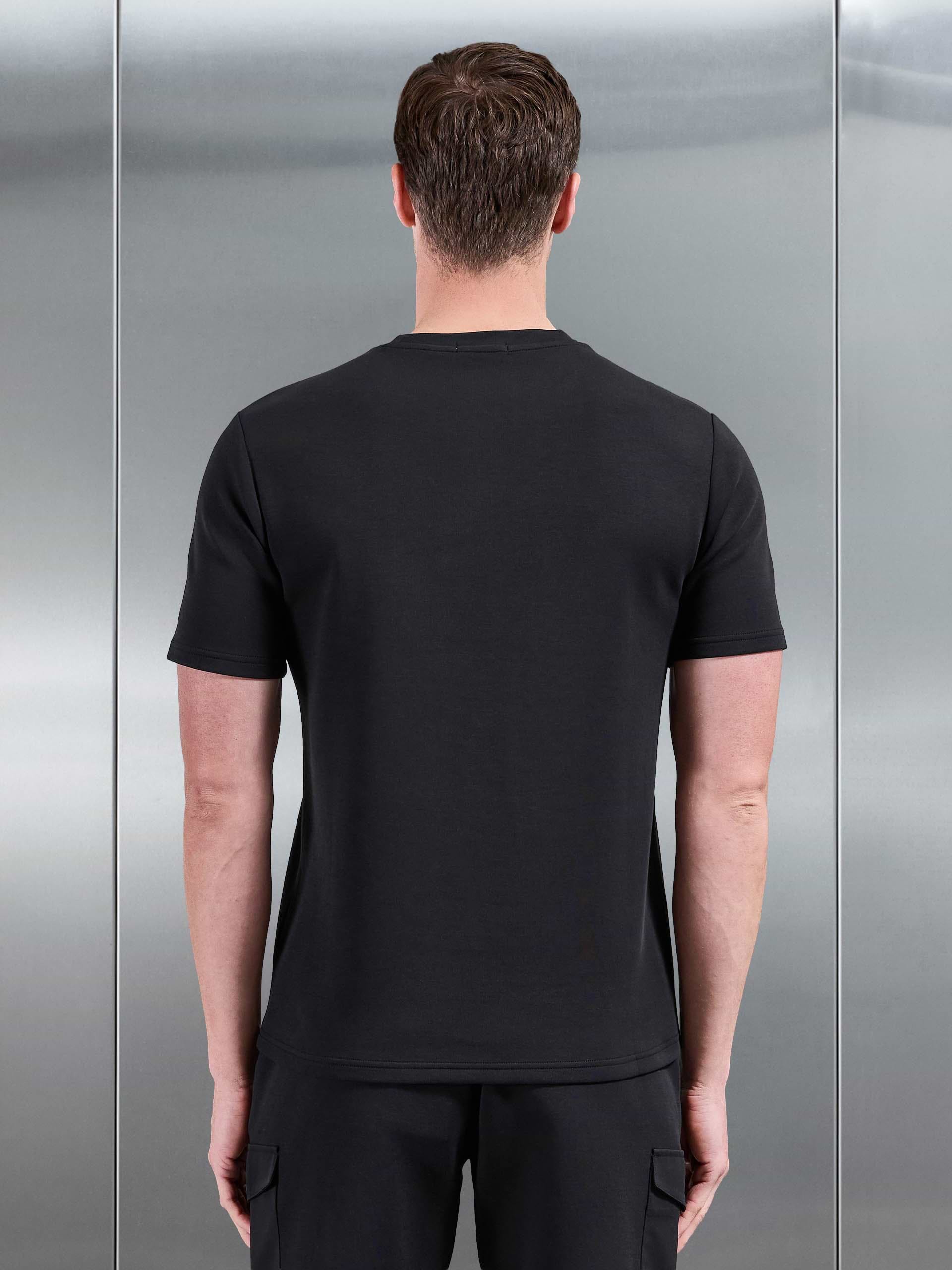 Everyday Luxe Hybrid Cargo T-Shirt in Black