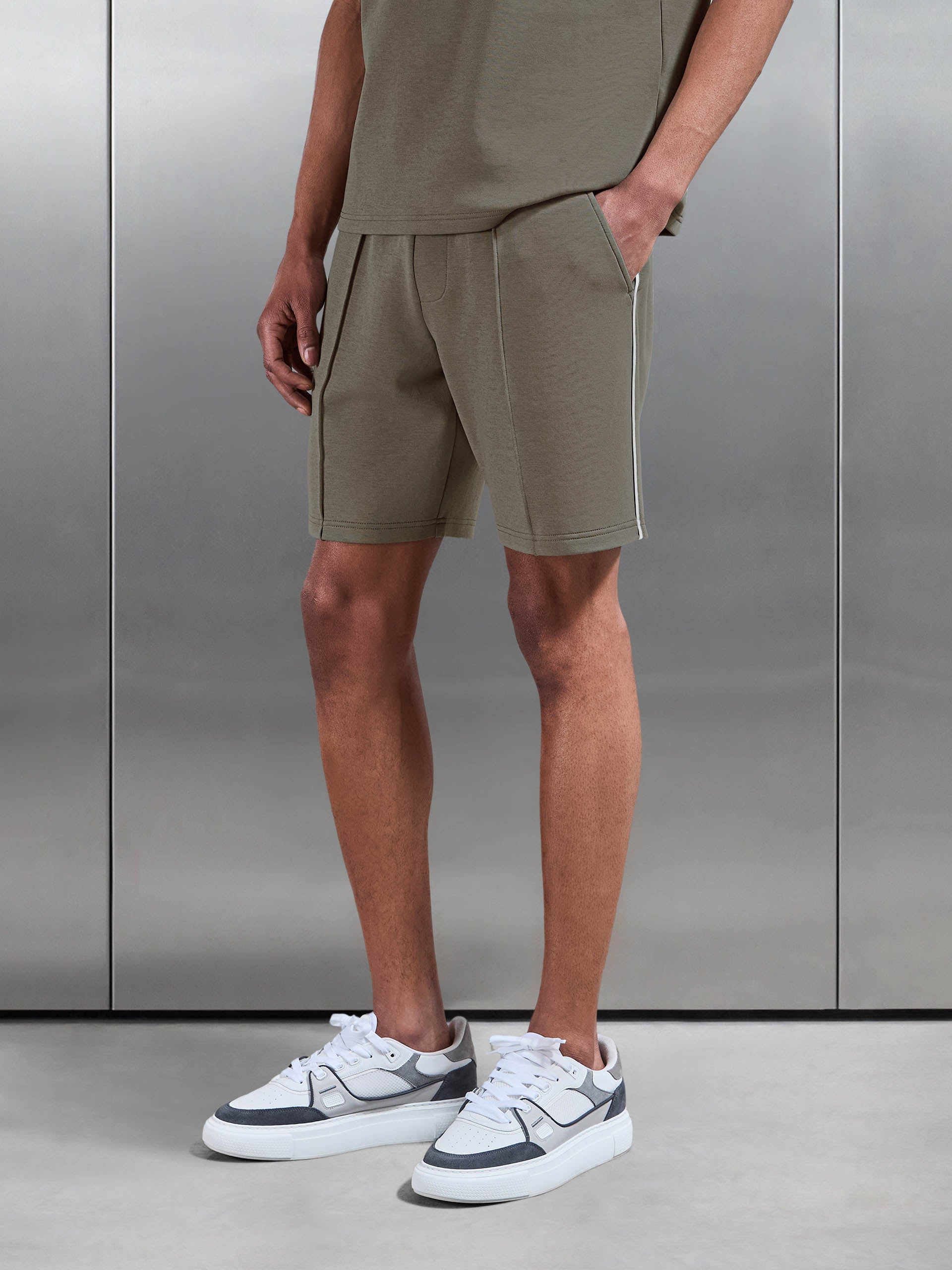 Everyday Luxe Piping Short in Olive