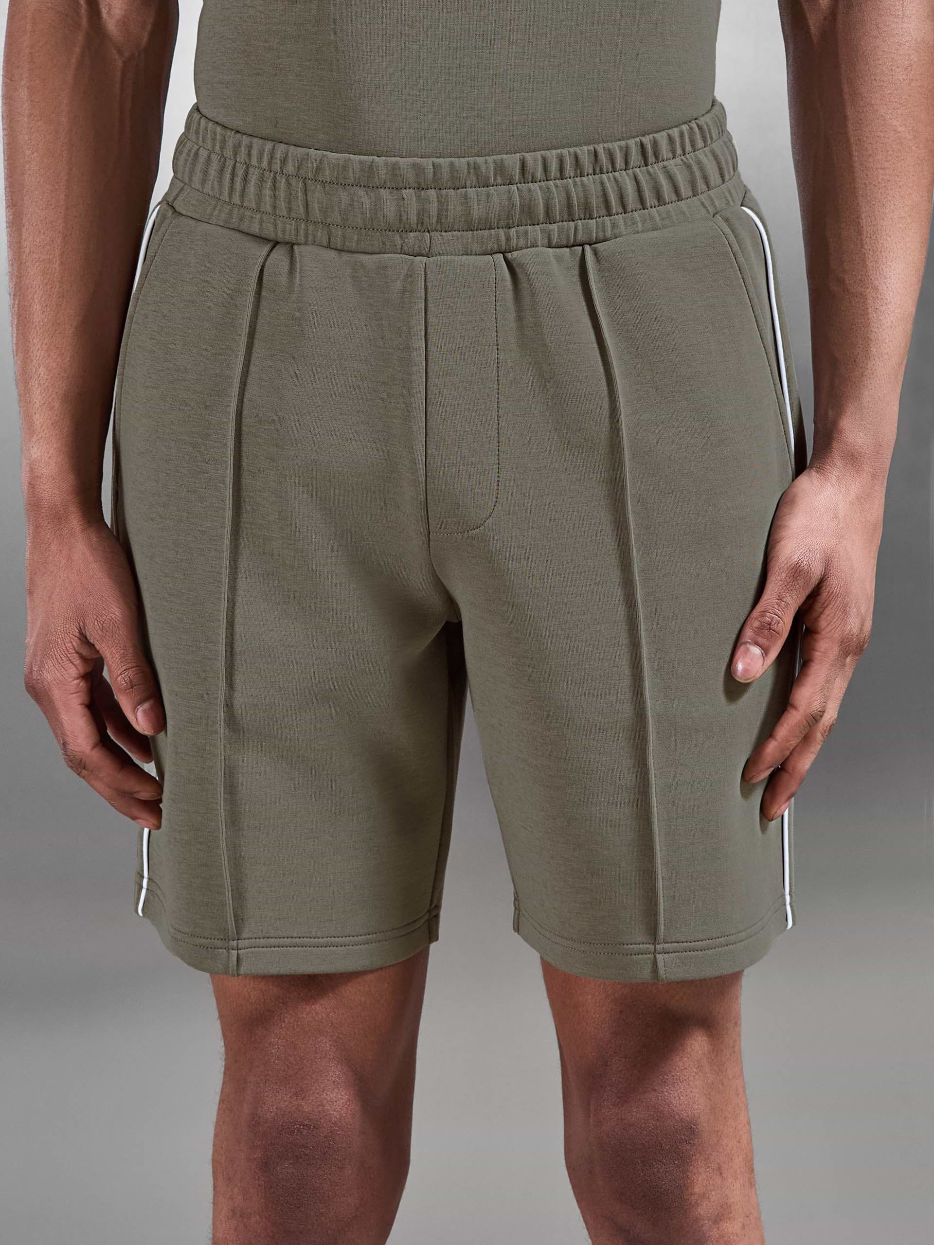 Everyday Luxe Piping Short in Olive