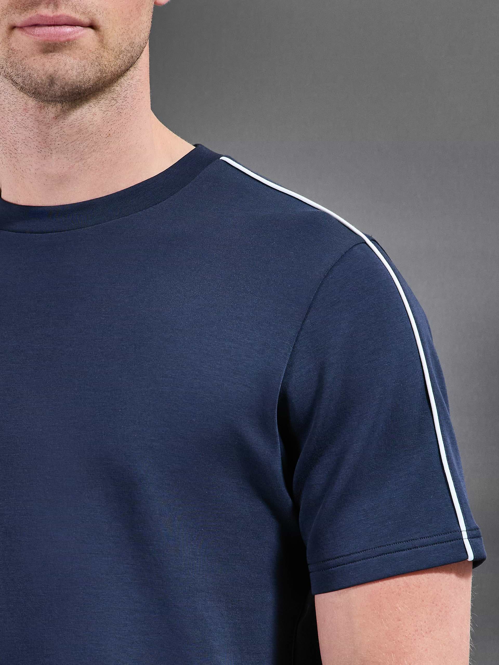 Everyday Luxe Piping T-Shirt in Navy