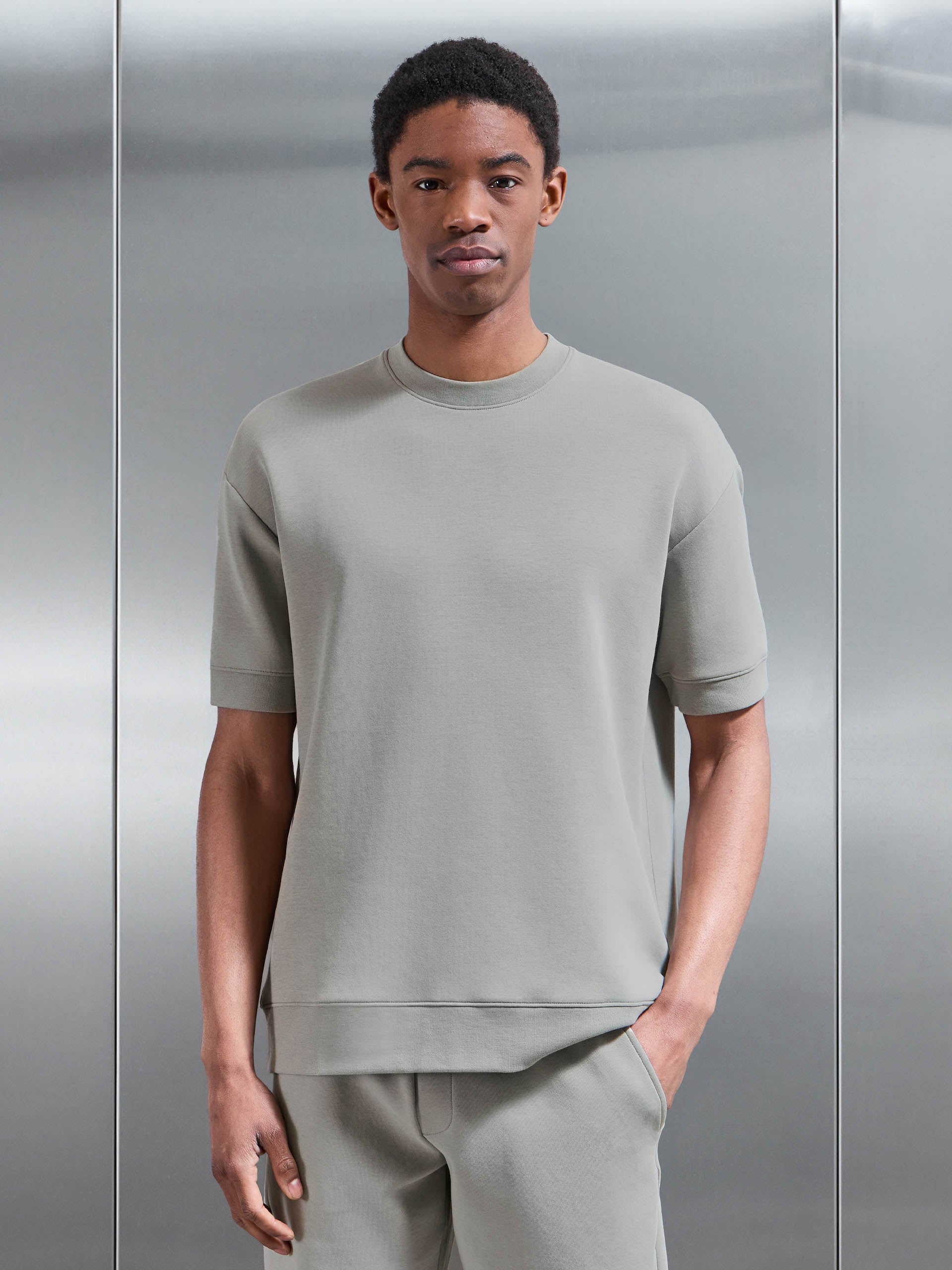 Everyday Luxe Ribbed Relaxed T-Shirt in Stone