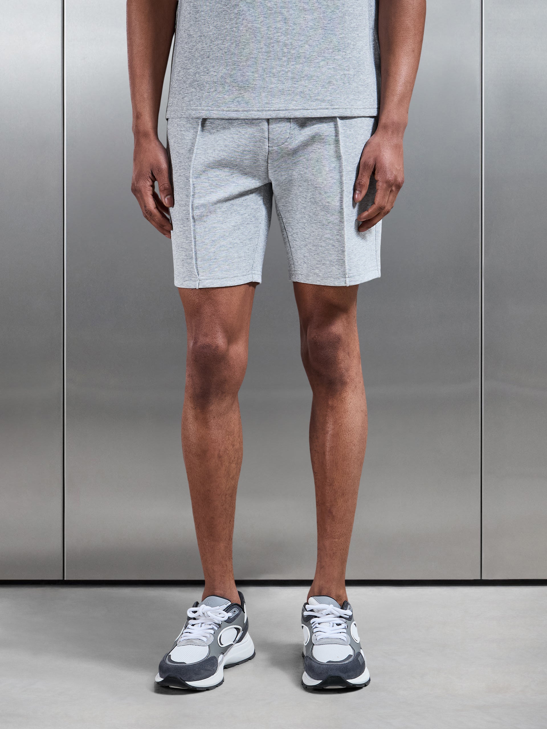Everyday Luxe Short in Marl Grey