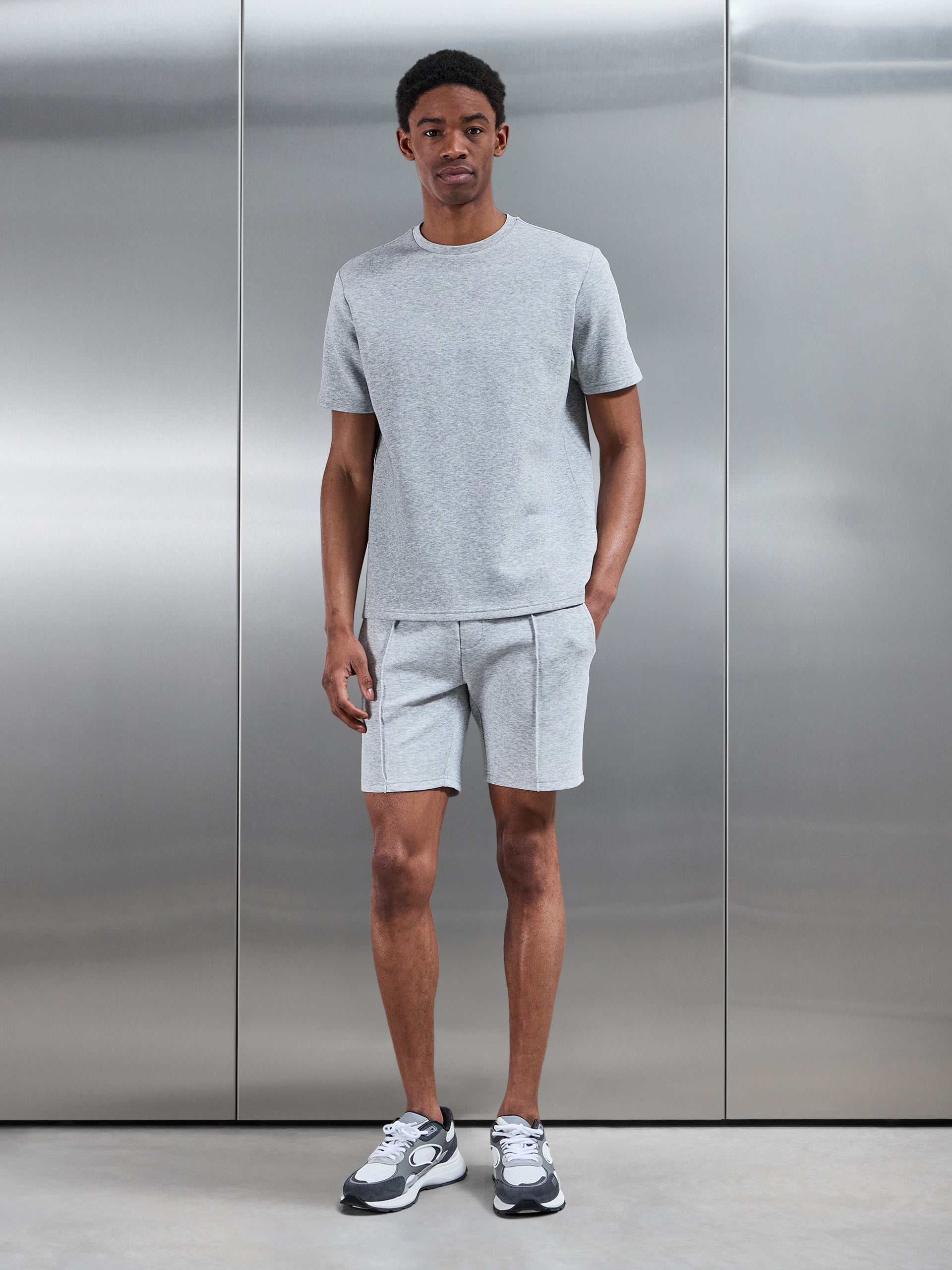 Everyday Luxe Short in Marl Grey