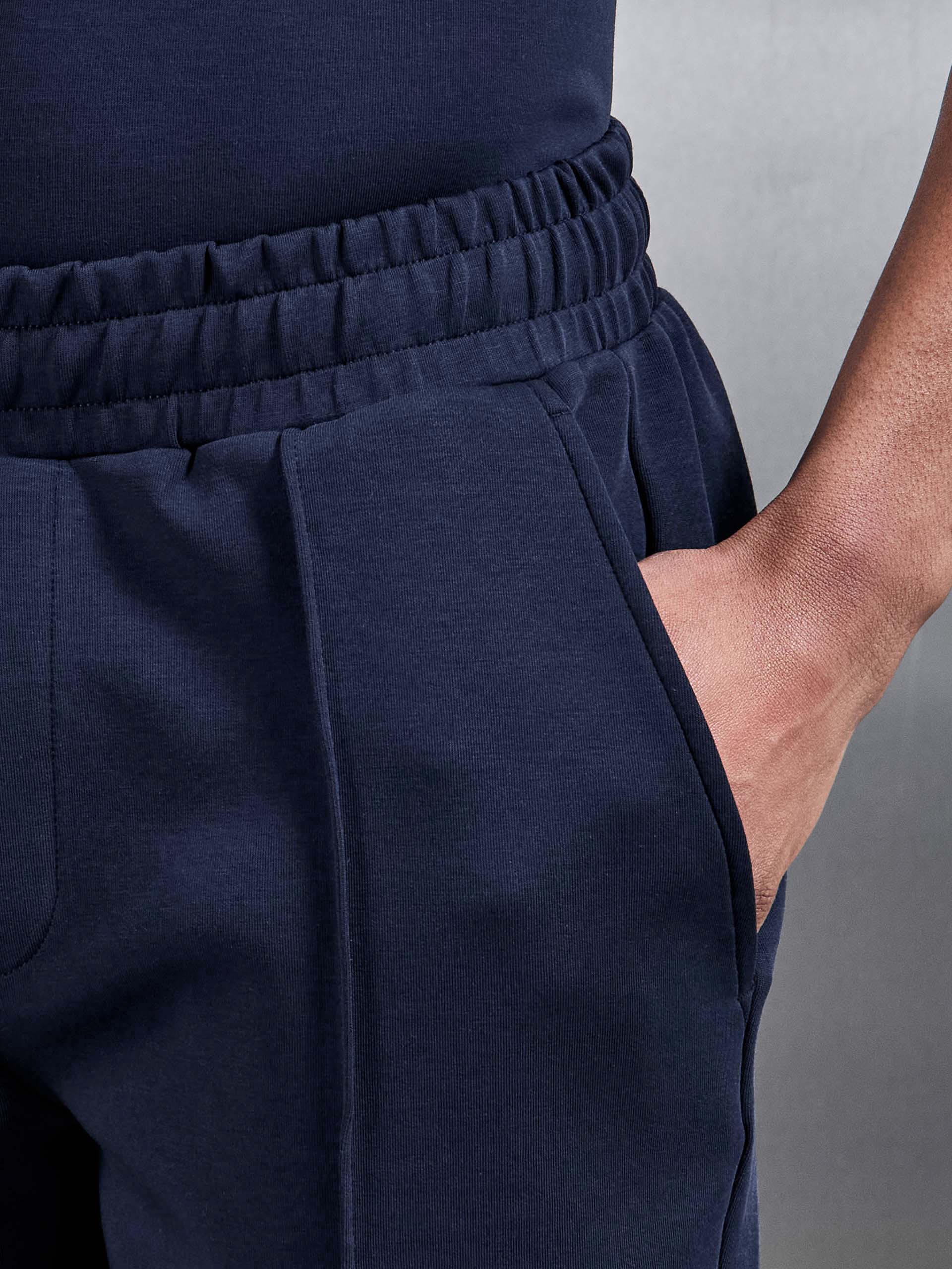 Everyday Luxe Short in Navy