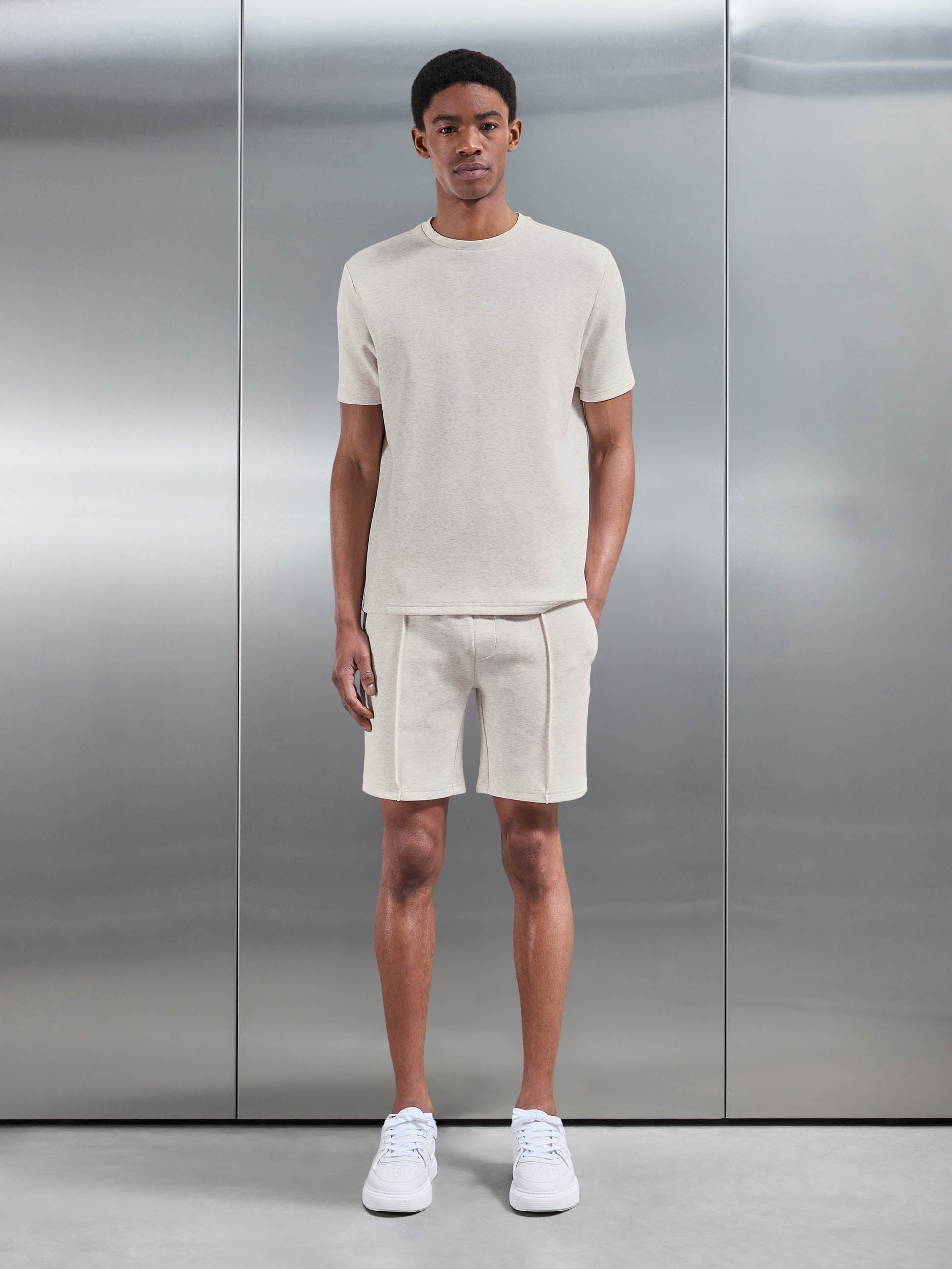 Everyday Luxe Short in Oatmeal