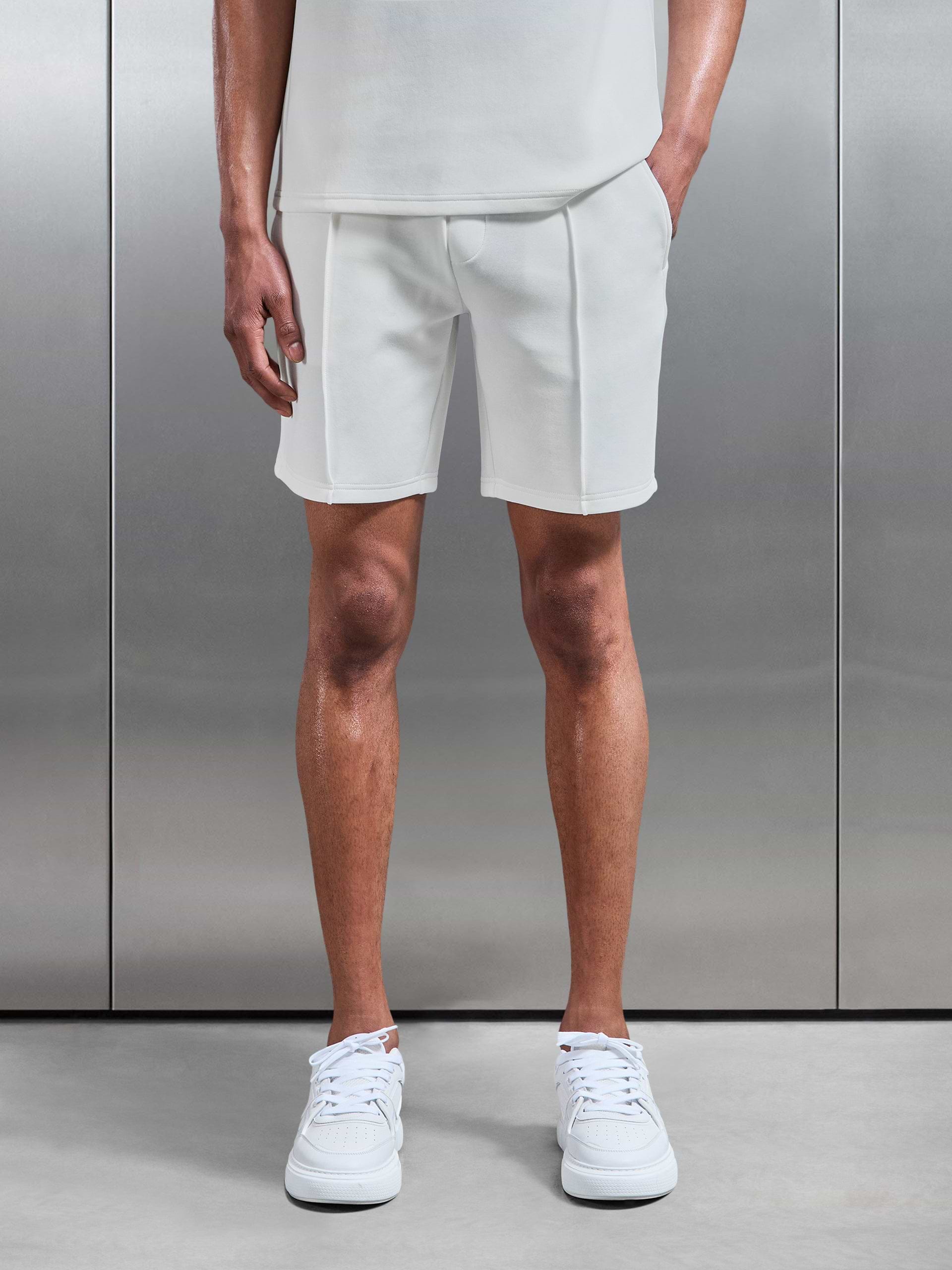 Everyday Luxe Short in Off White