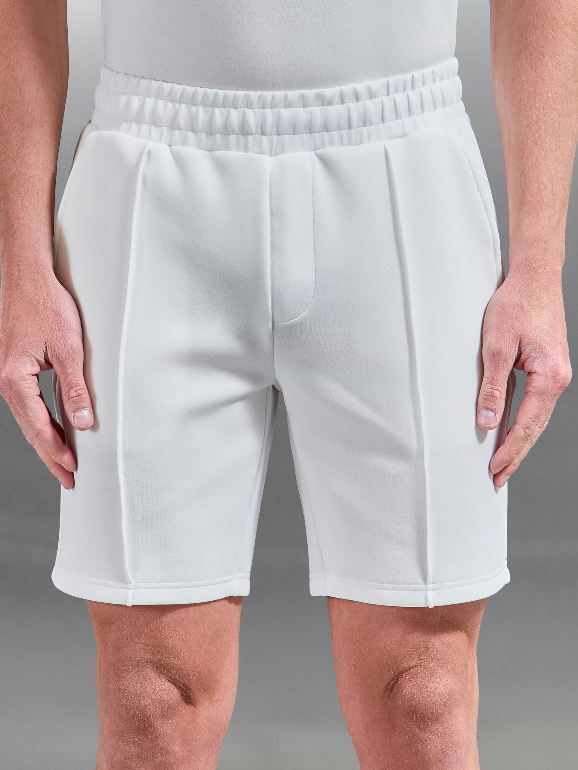 Everyday Luxe Short in Off White