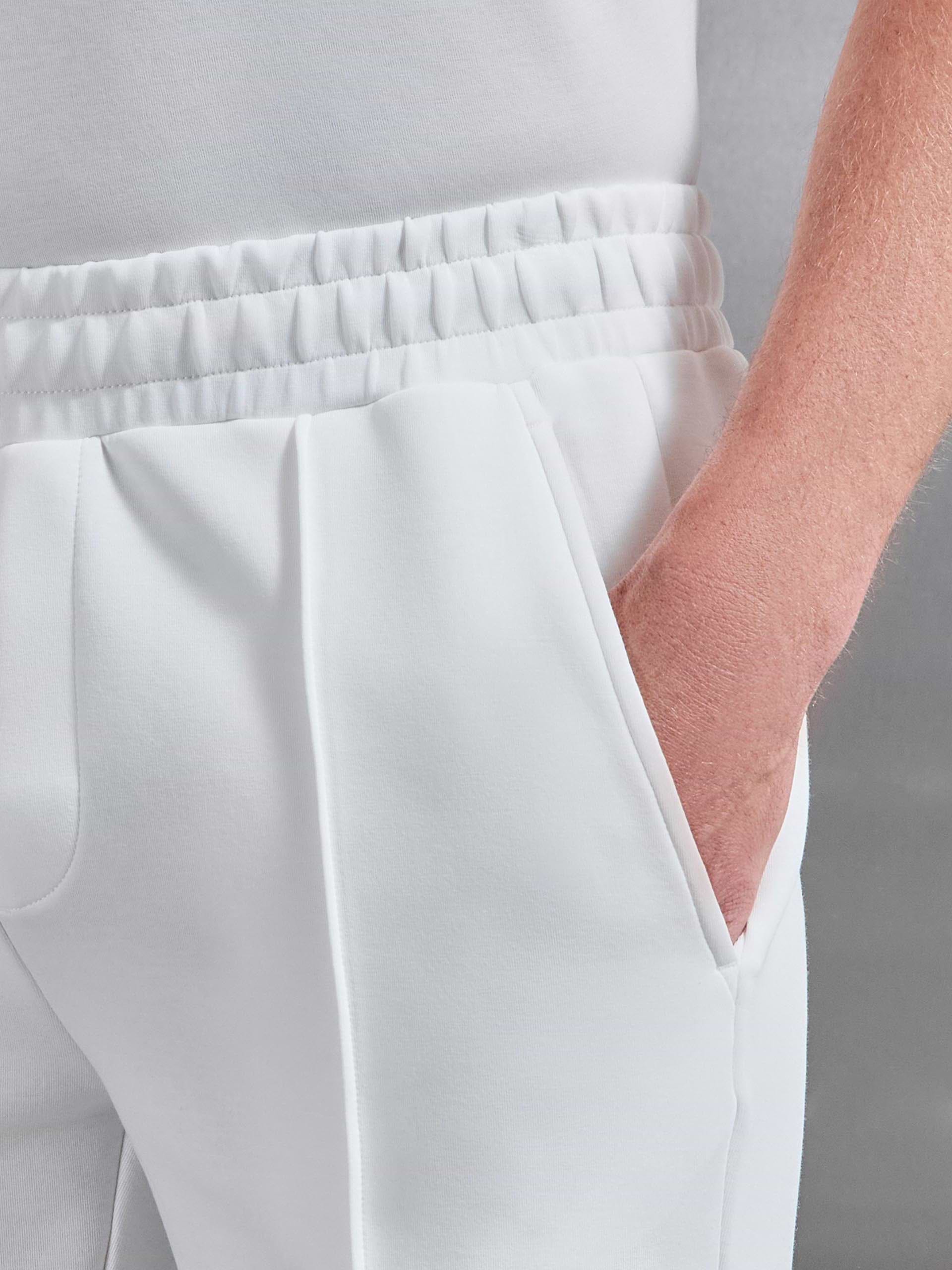 Everyday Luxe Short in Off White