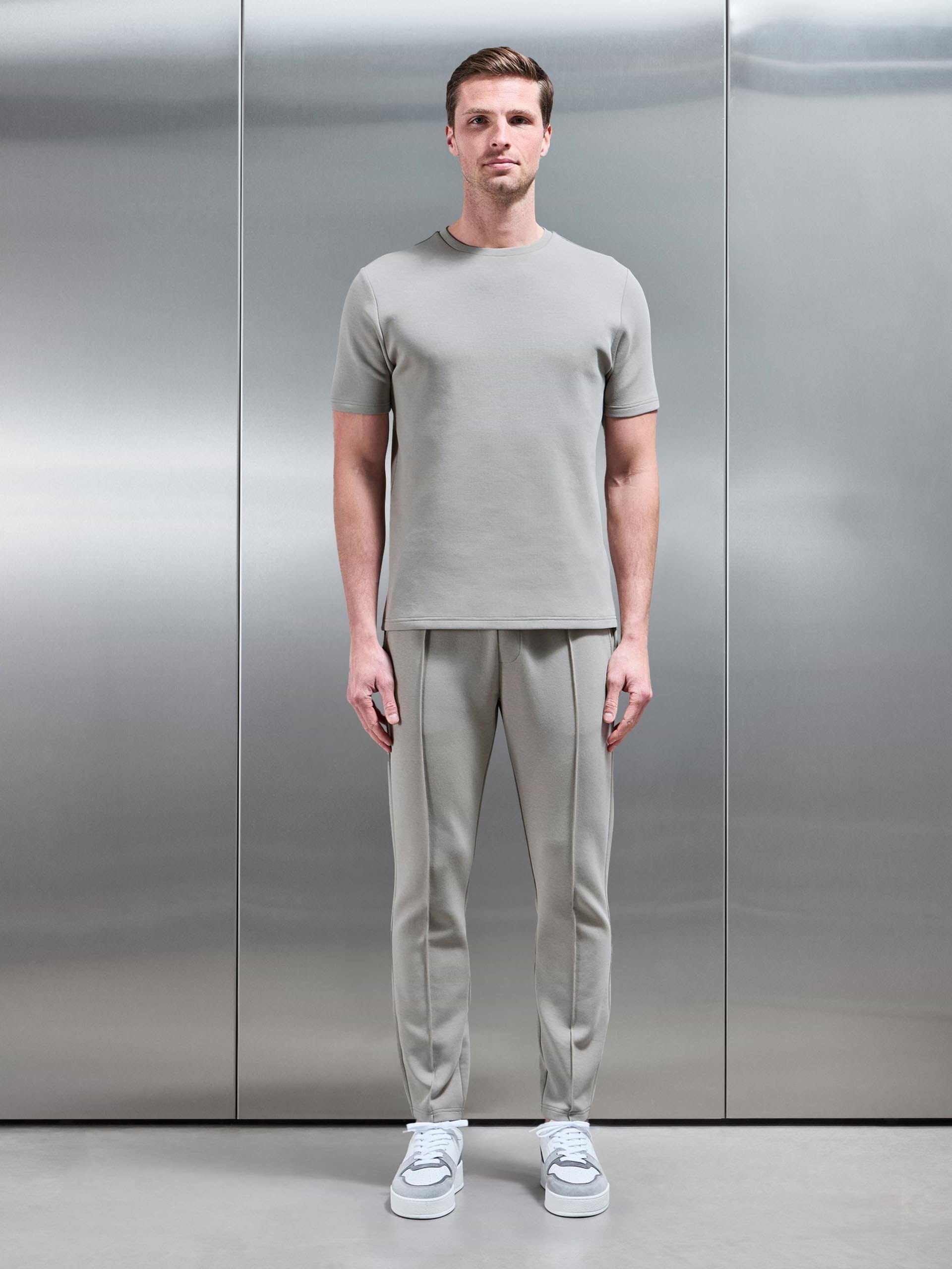 Everyday Luxe Slim Fit Jogger in Stone