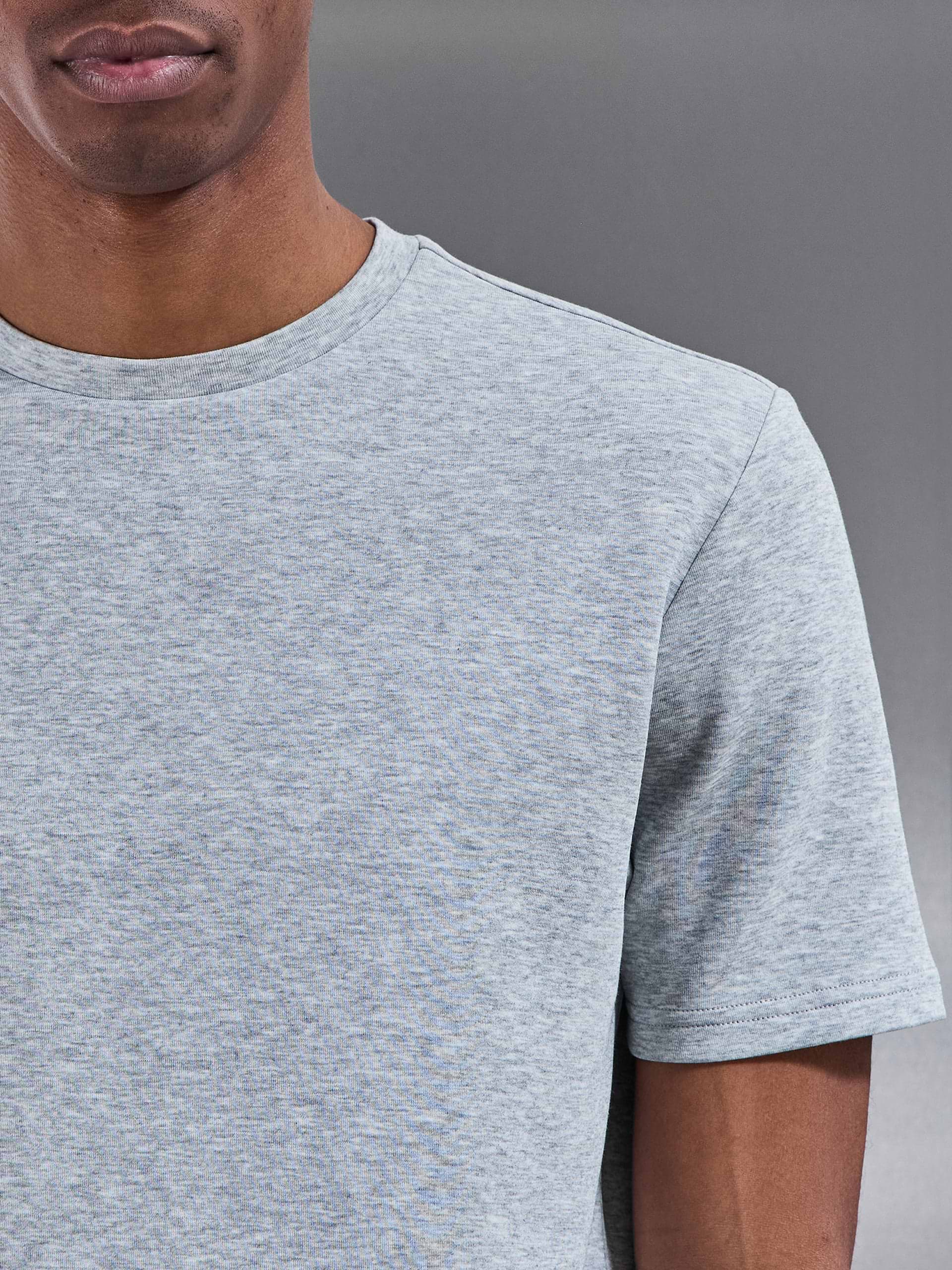 Everyday Luxe T-Shirt in Marl Grey