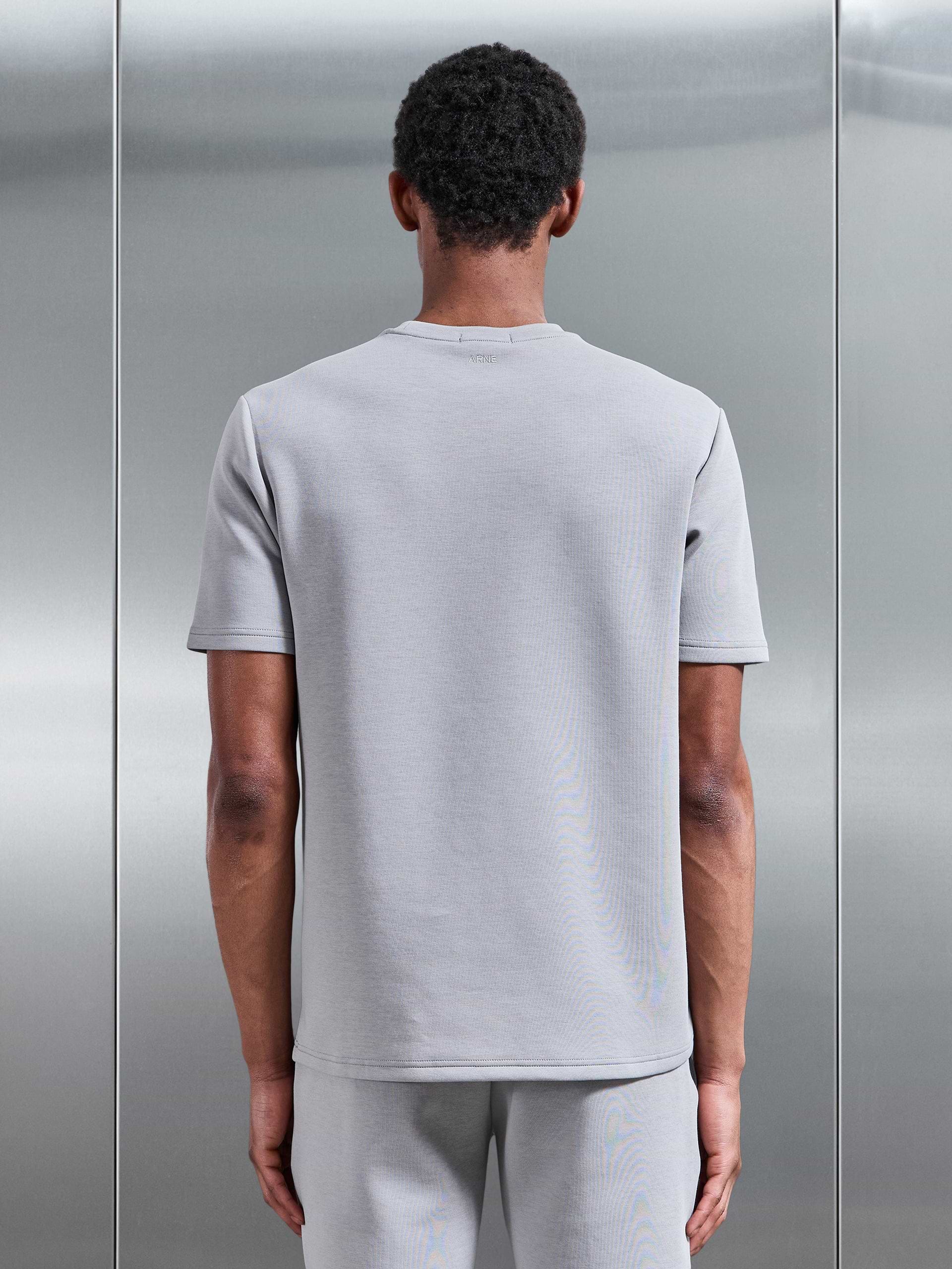 Everyday Luxe T-Shirt in Mid Grey