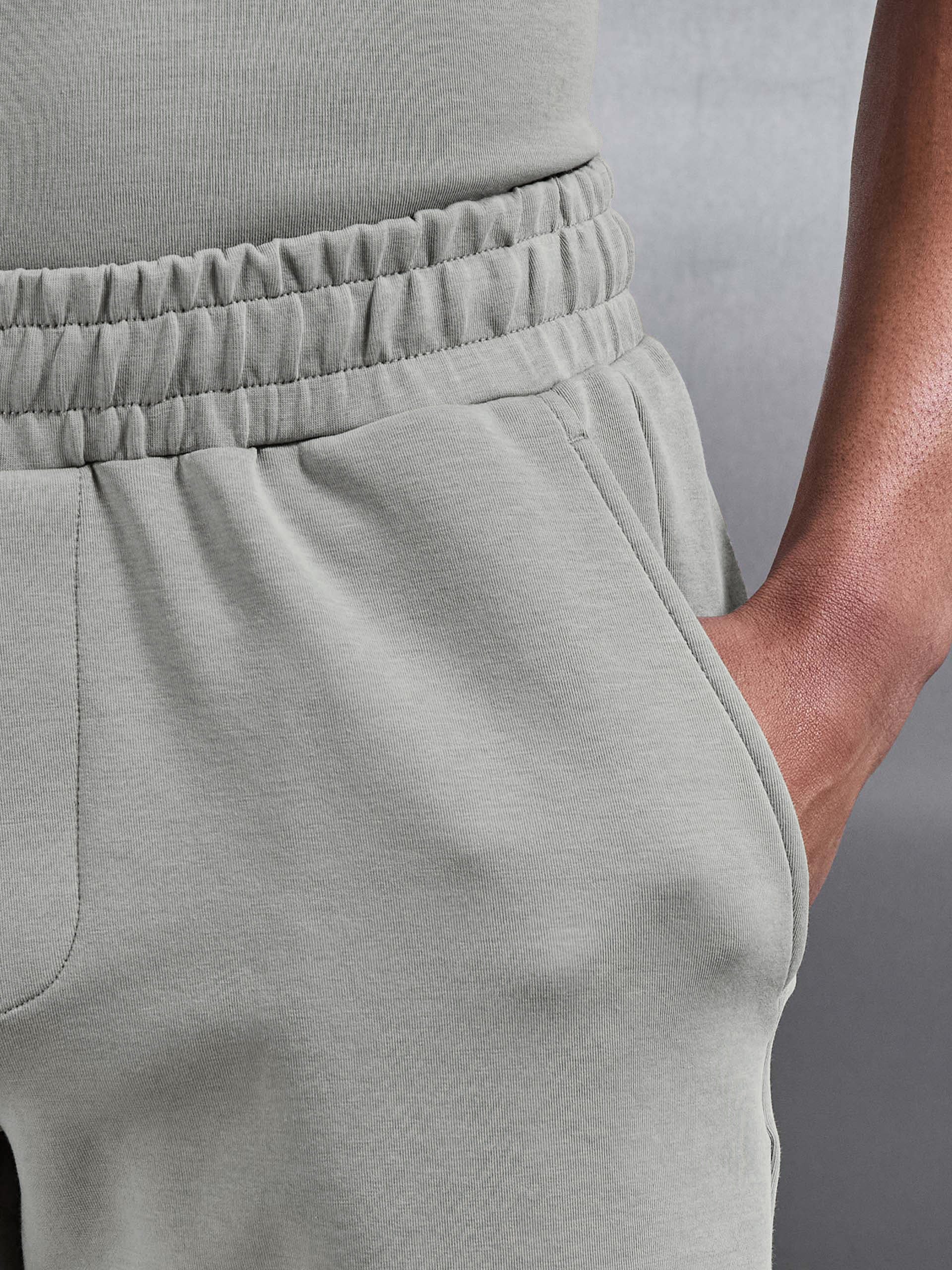 Everyday Luxe Relaxed Short in Stone