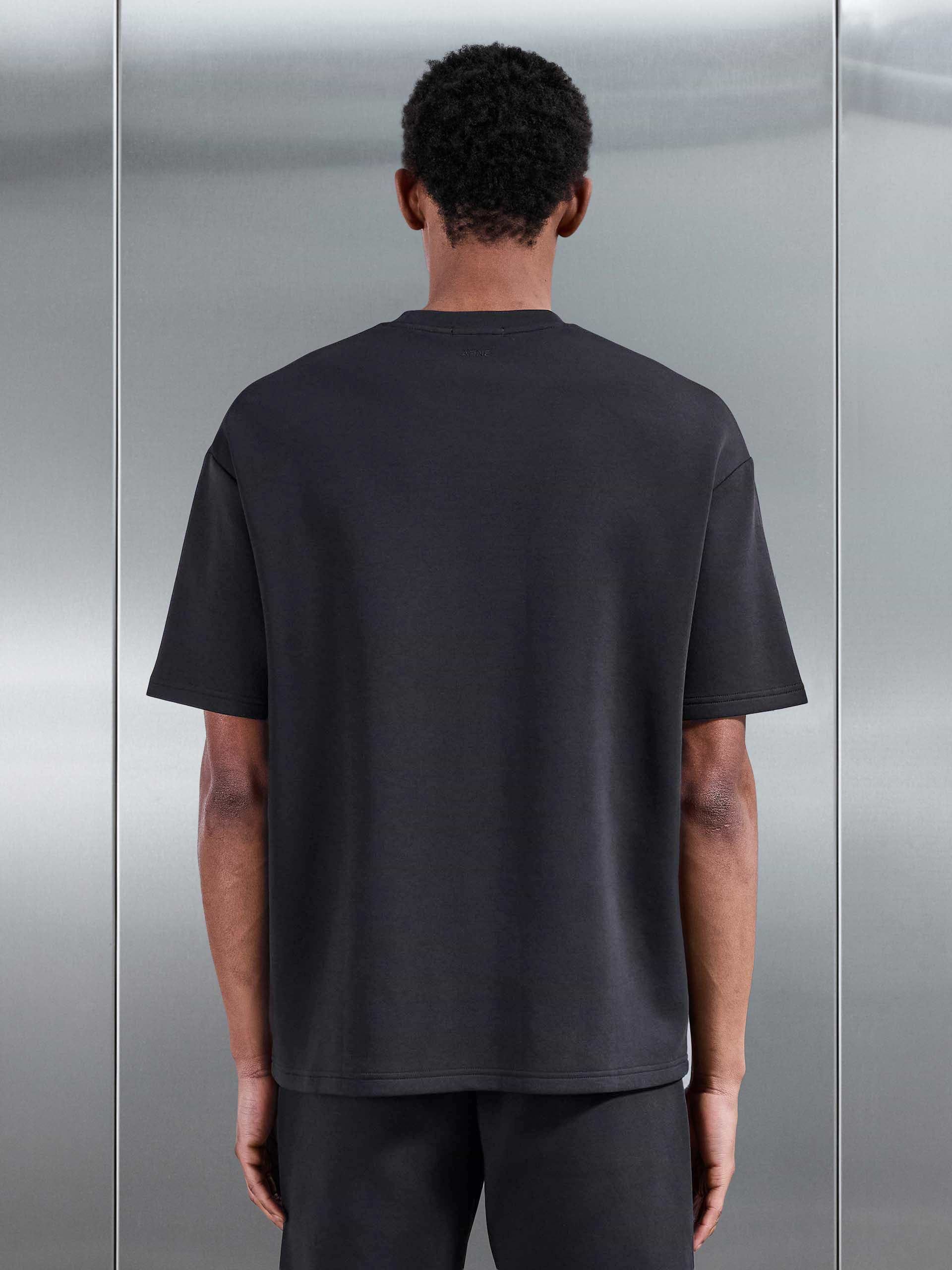 Everyday Luxe Relaxed T-Shirt in Black