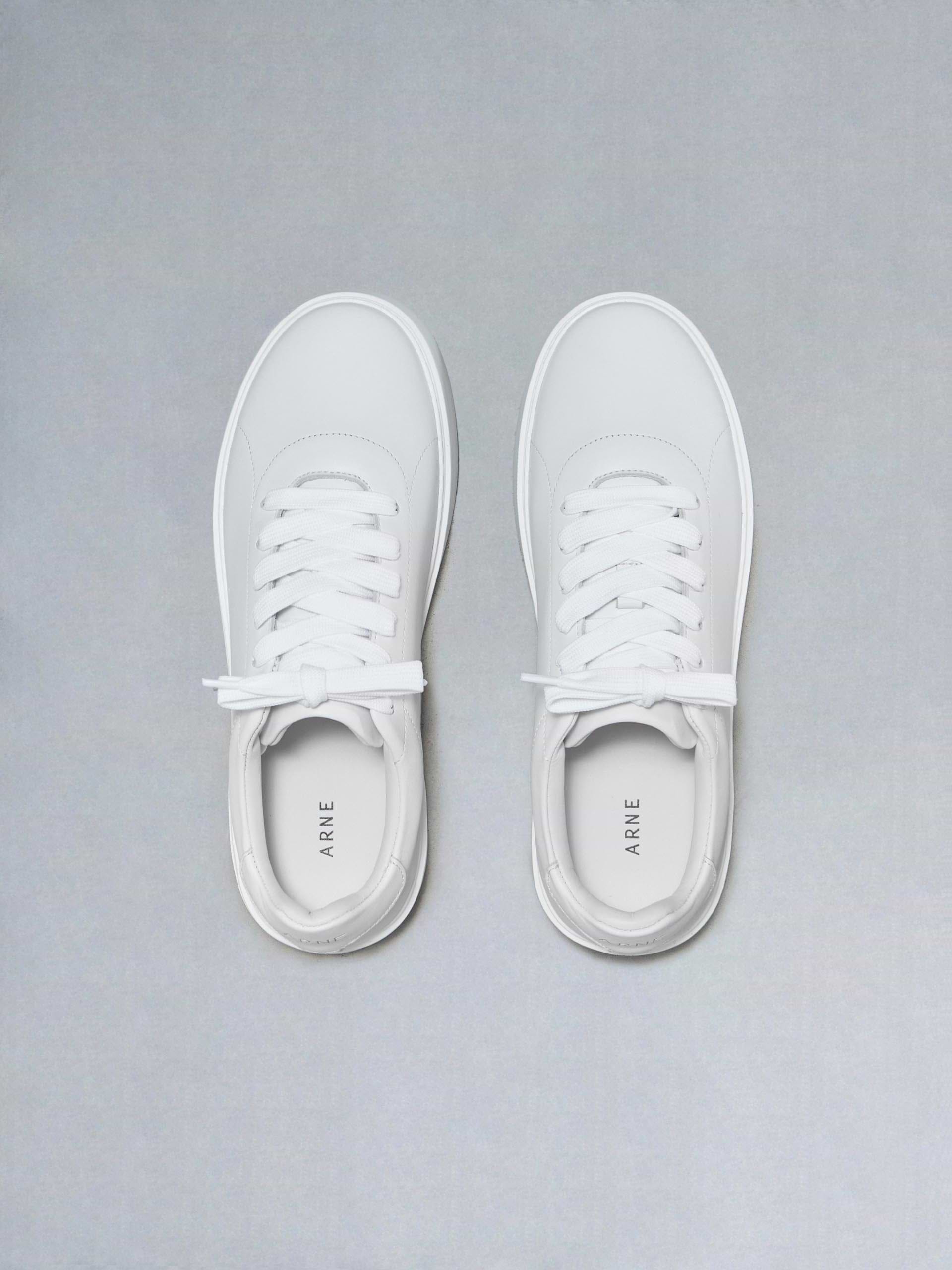 Everyday Leather Trainer in White