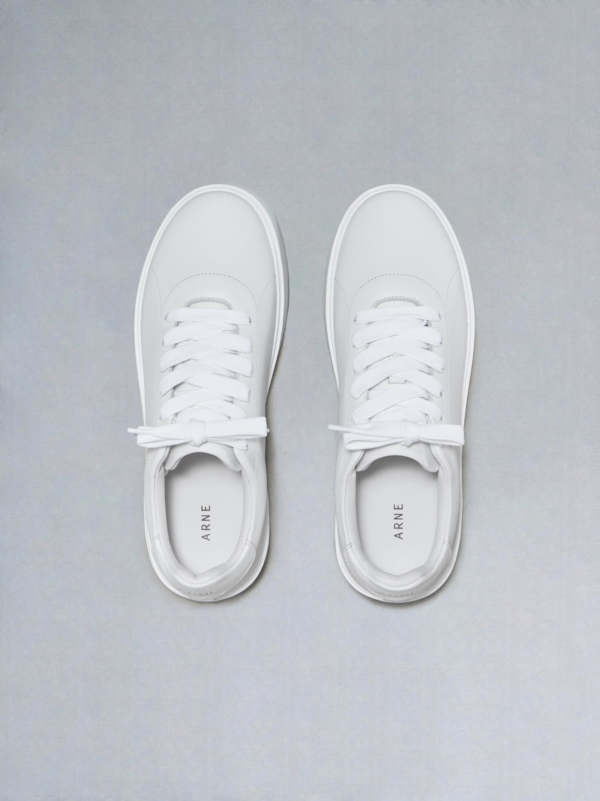 Everyday Leather Trainer in White