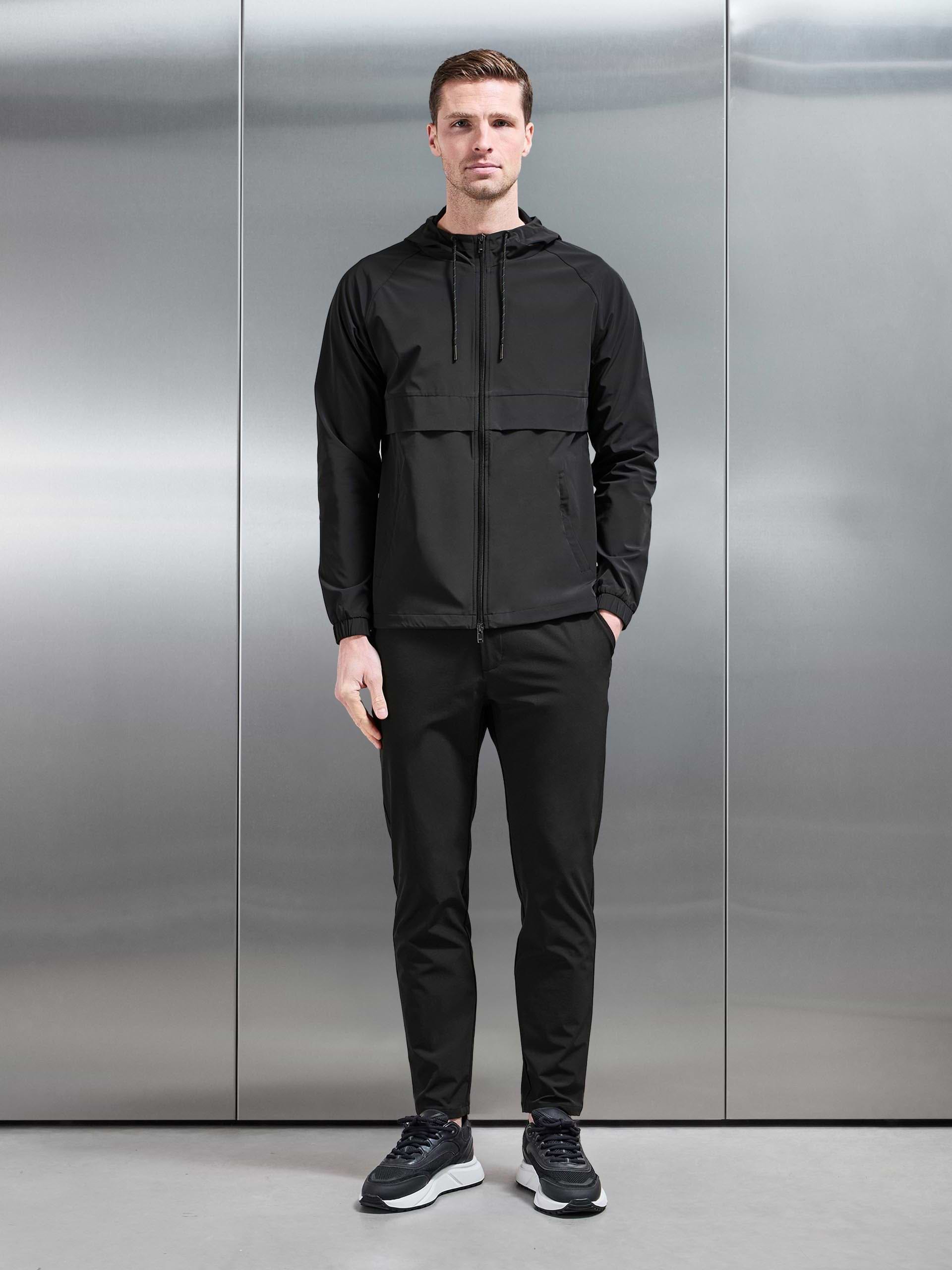 Flex Shell Windbreaker in Black