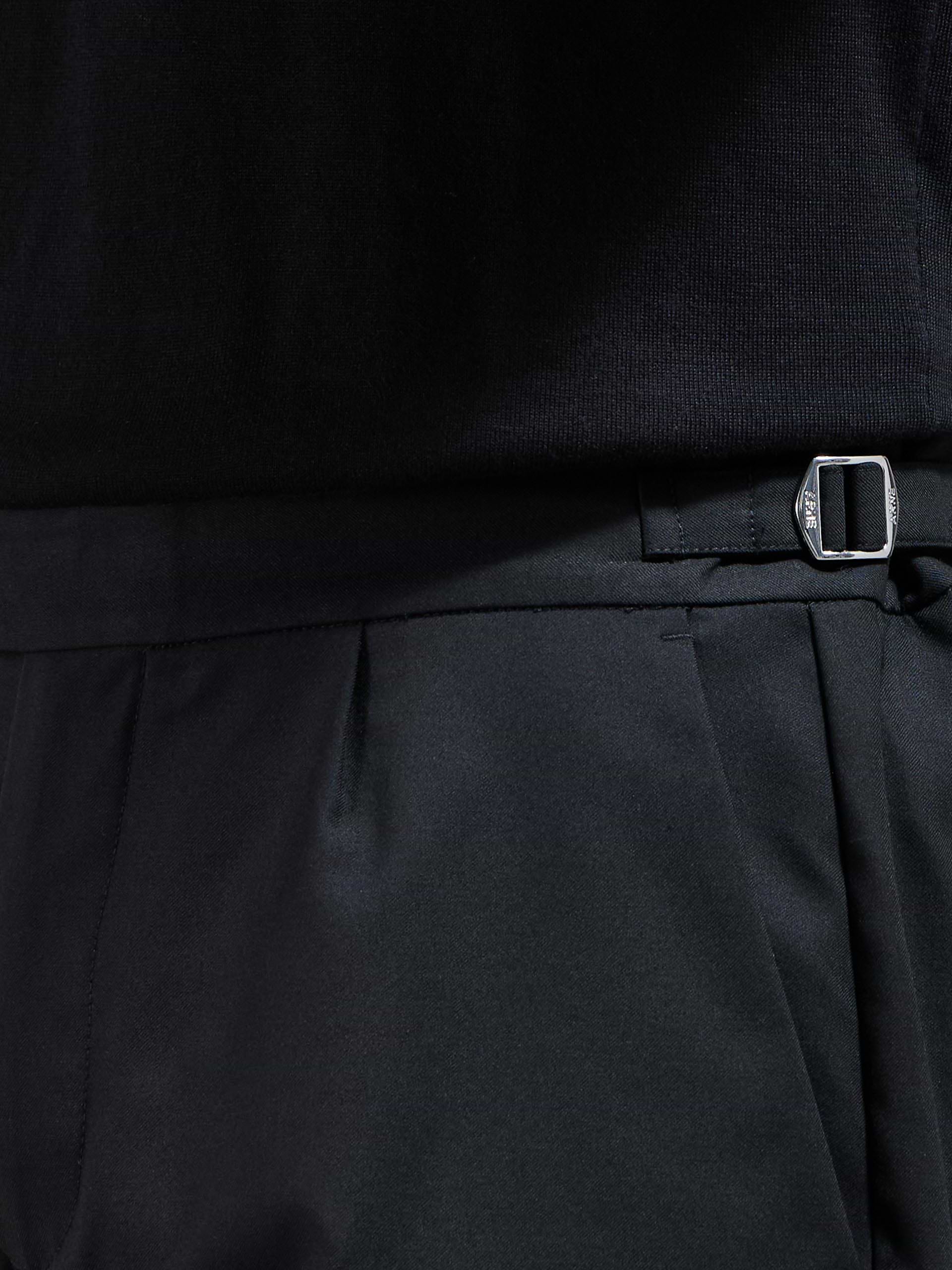 Formal Side Adjuster Short in Black