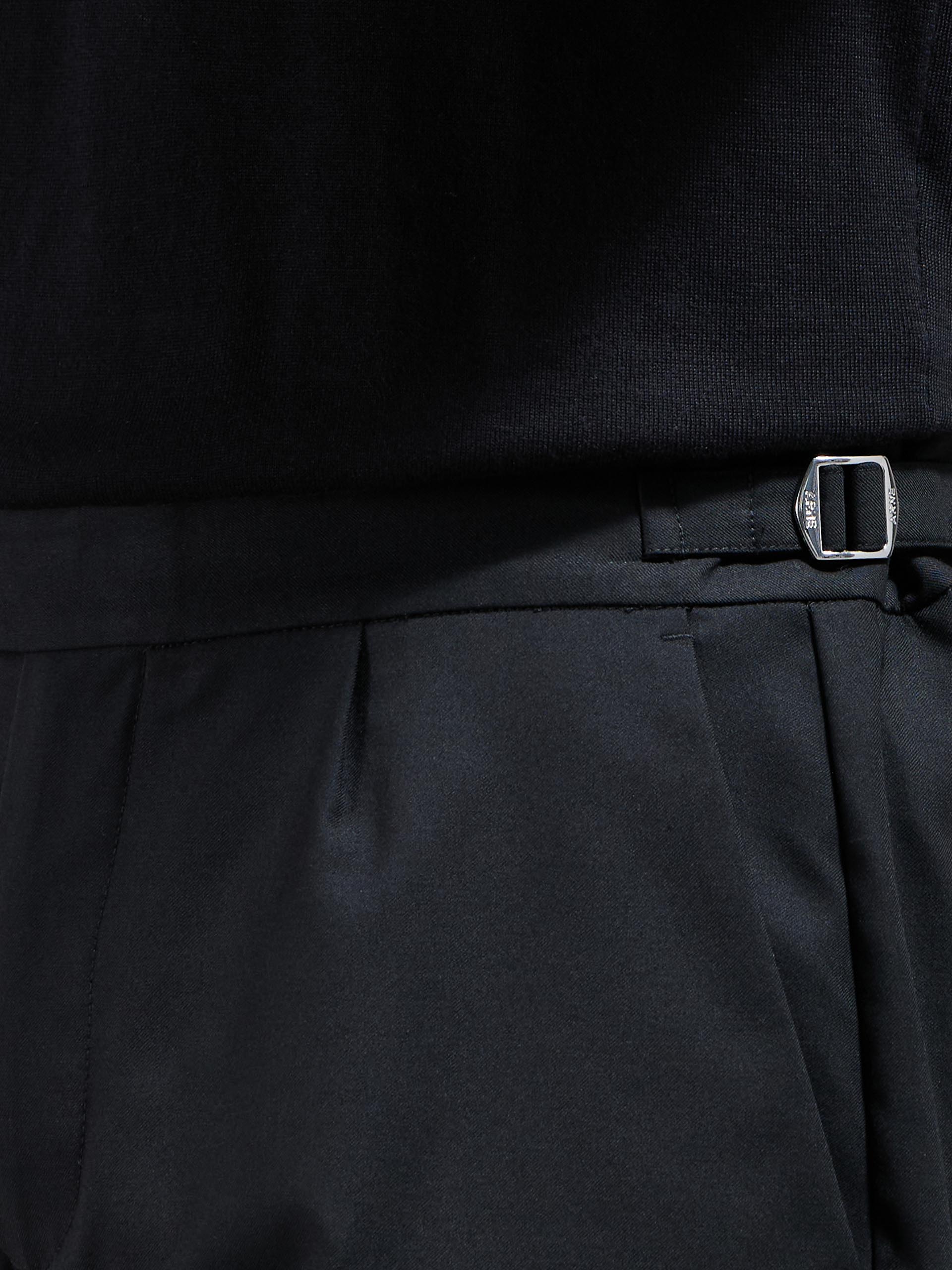 Formal Side Adjuster Short in Black