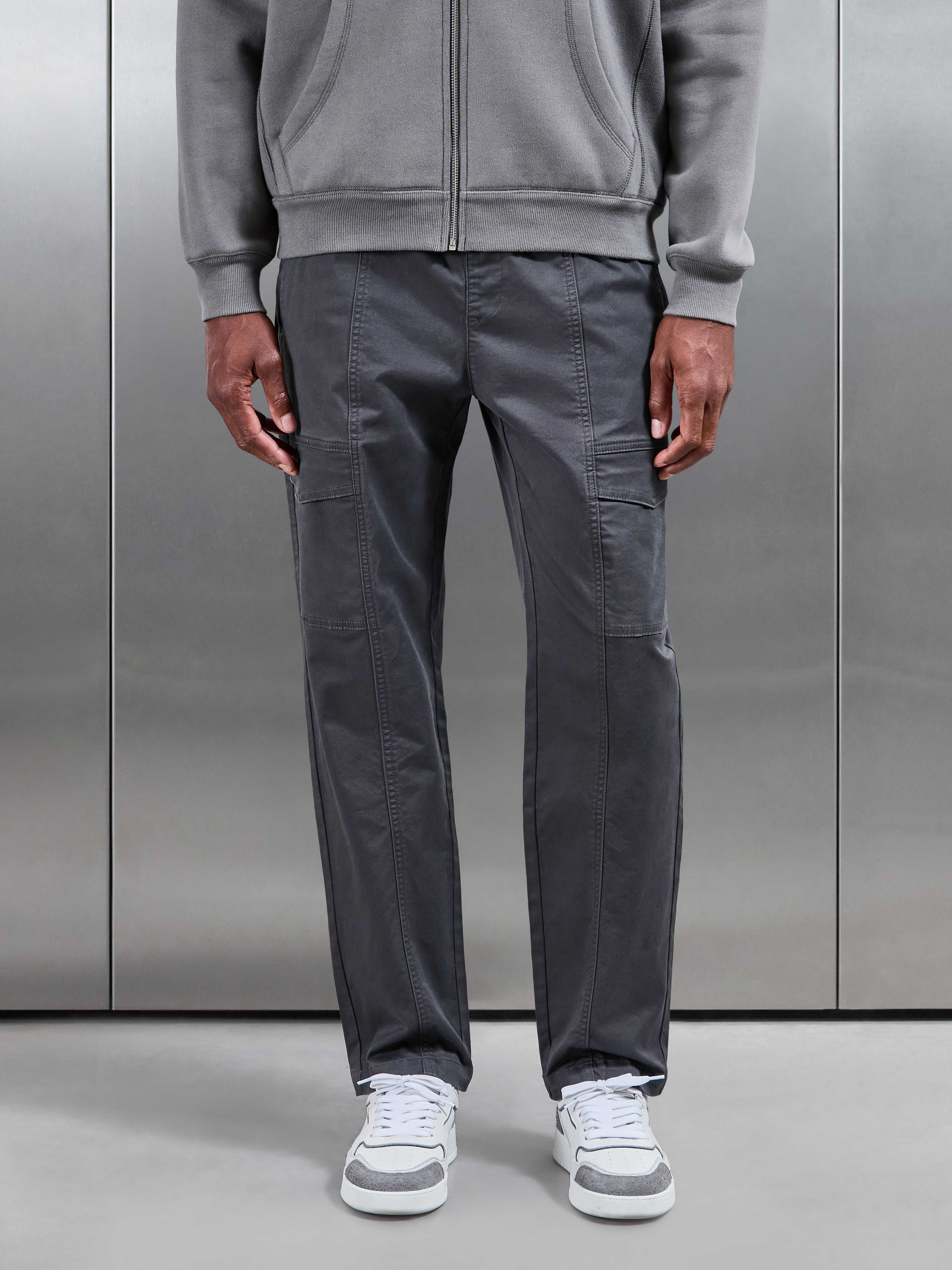 Front Stitch Cotton Cargo Pant in Grey