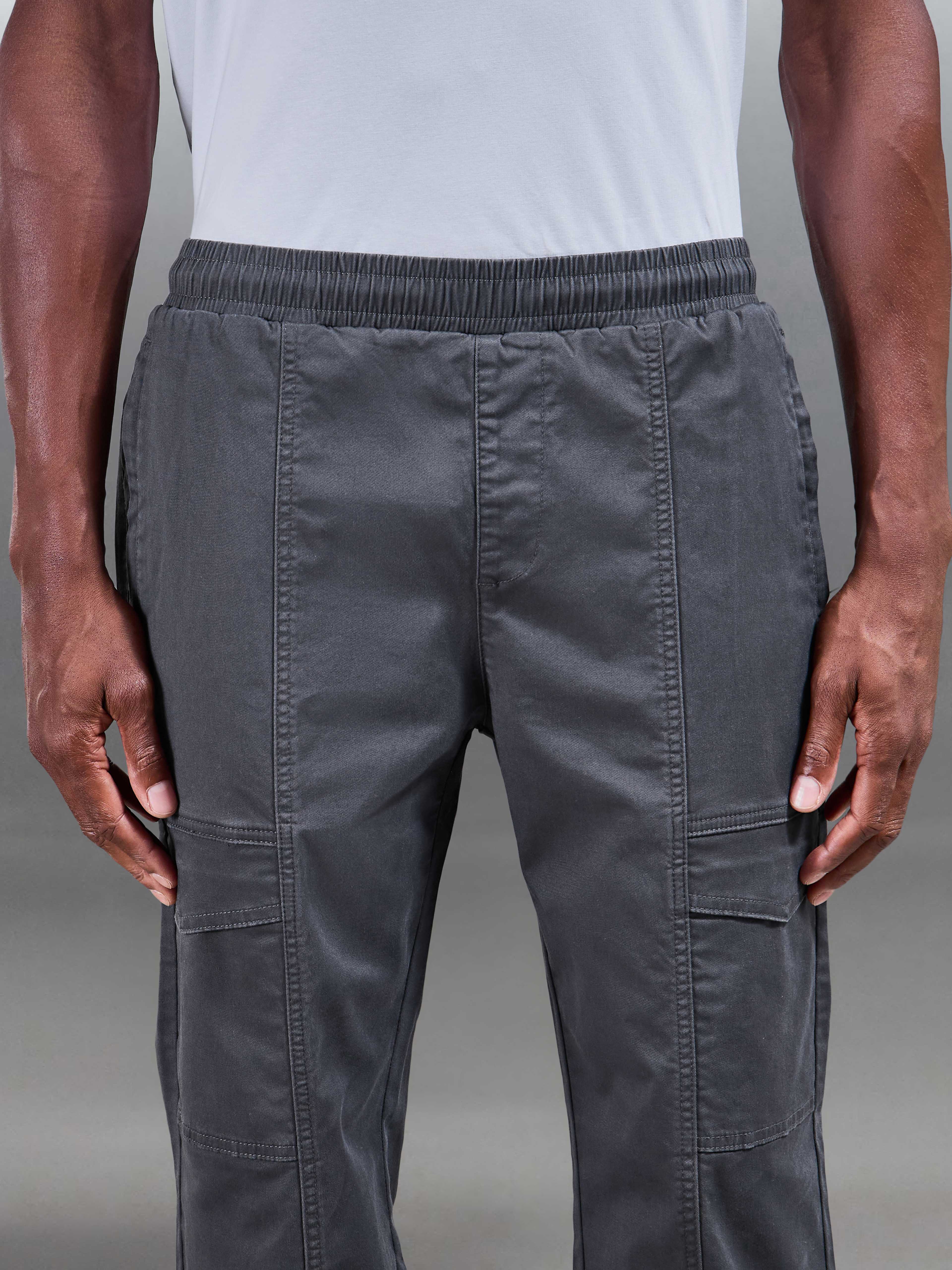 Front Stitch Cotton Cargo Pant in Grey