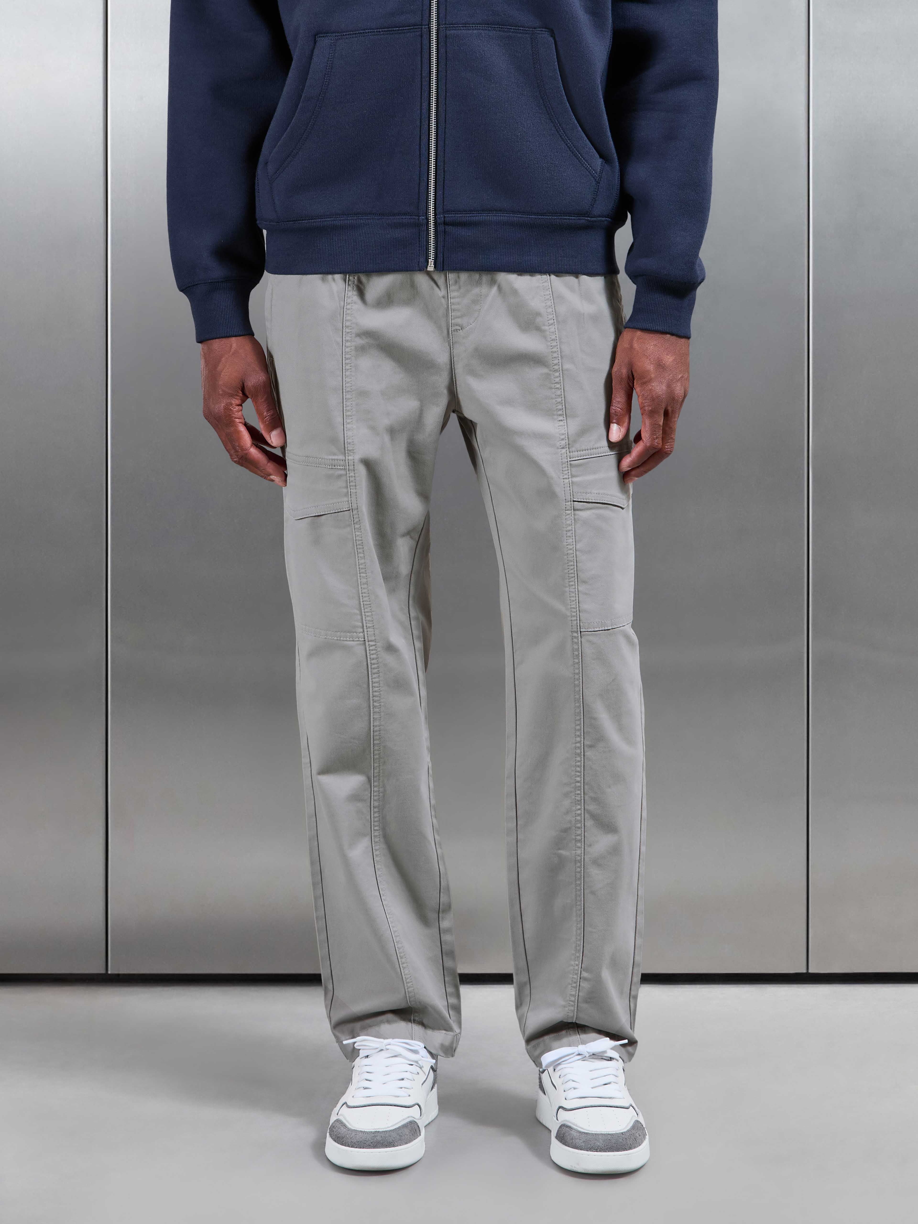 Front Stitch Cotton Cargo Pant in Stone