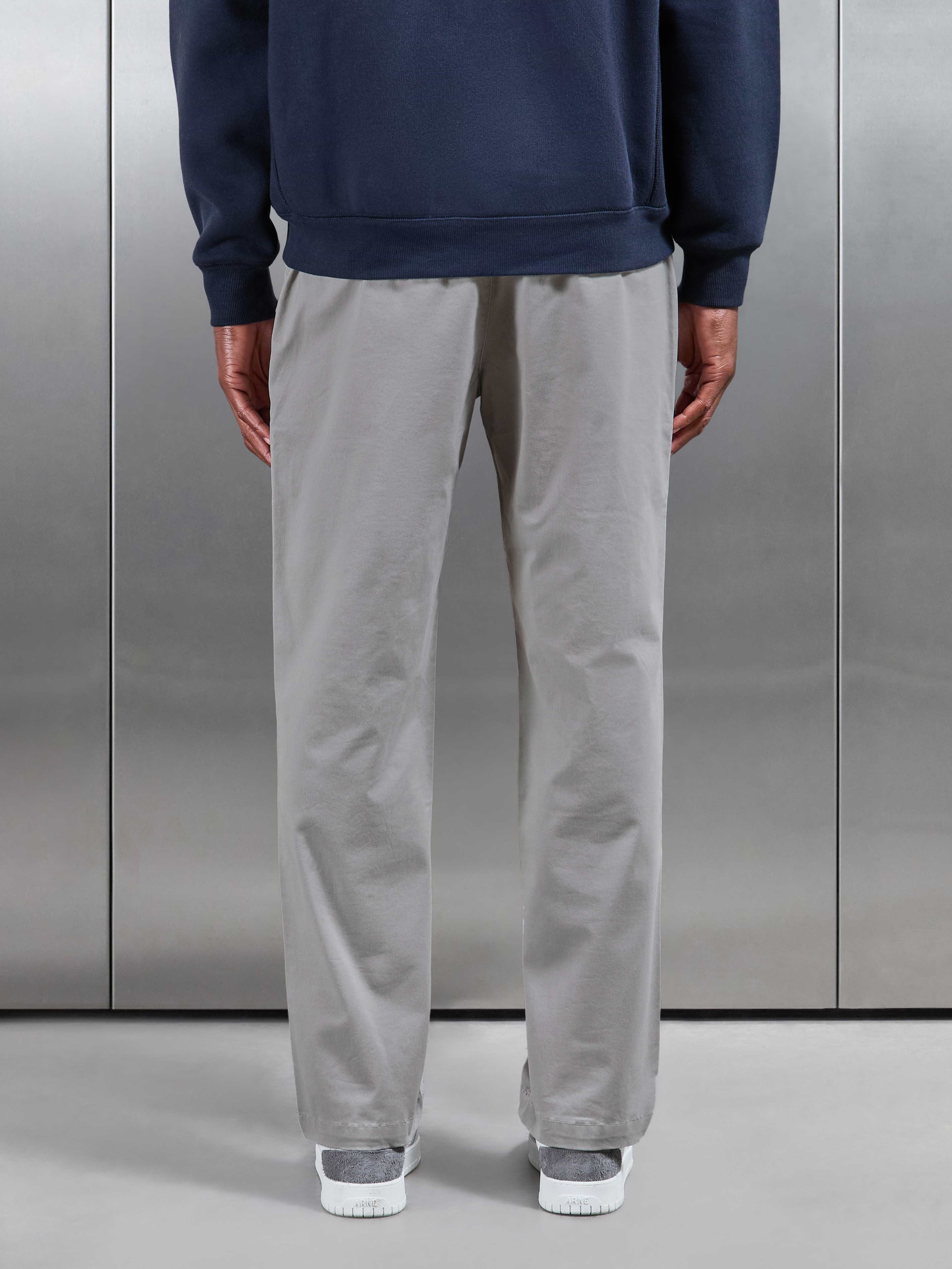 Front Stitch Cotton Cargo Pant in Stone