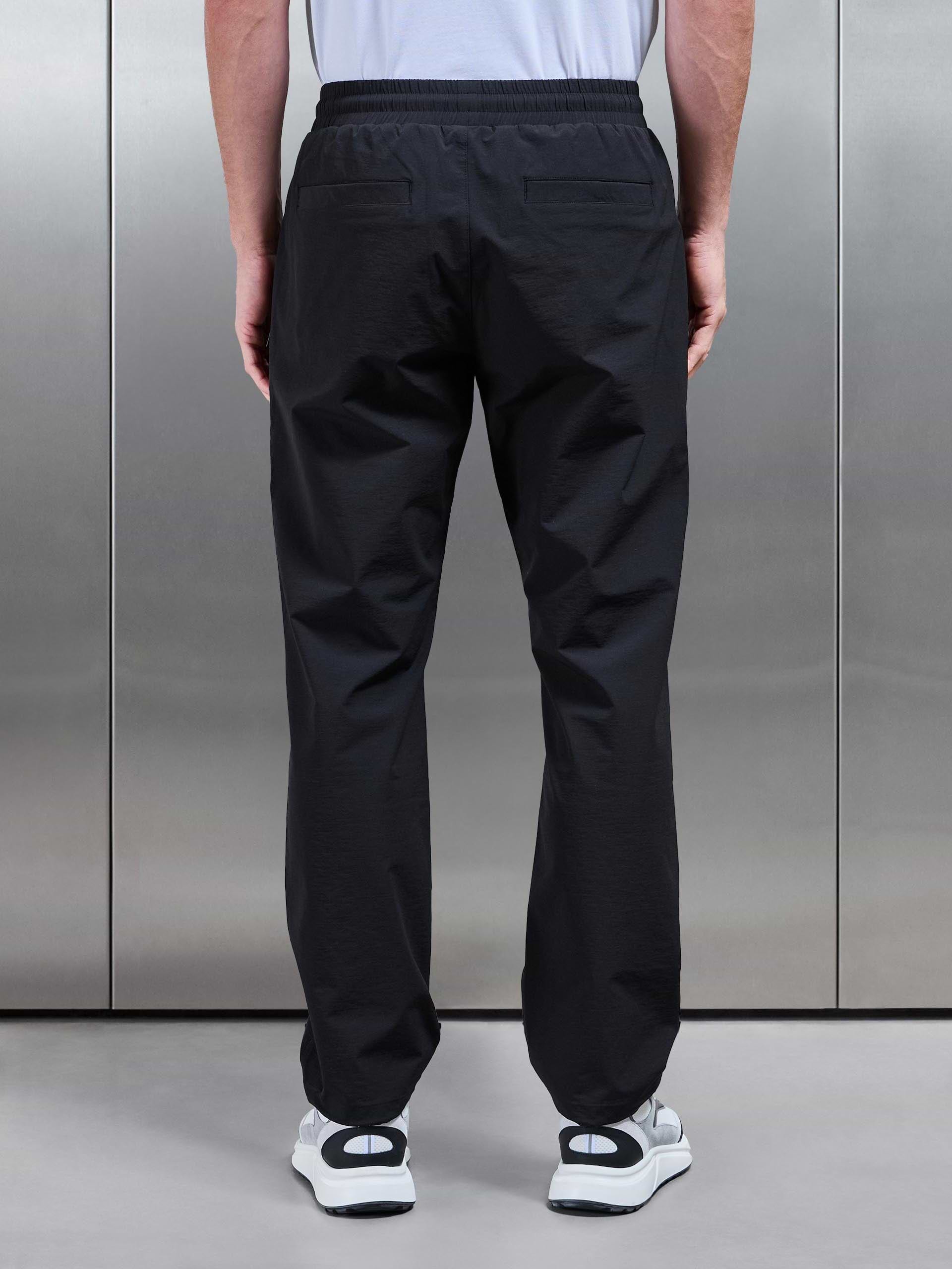 Front Pocket Technical Cargo Pant in Black