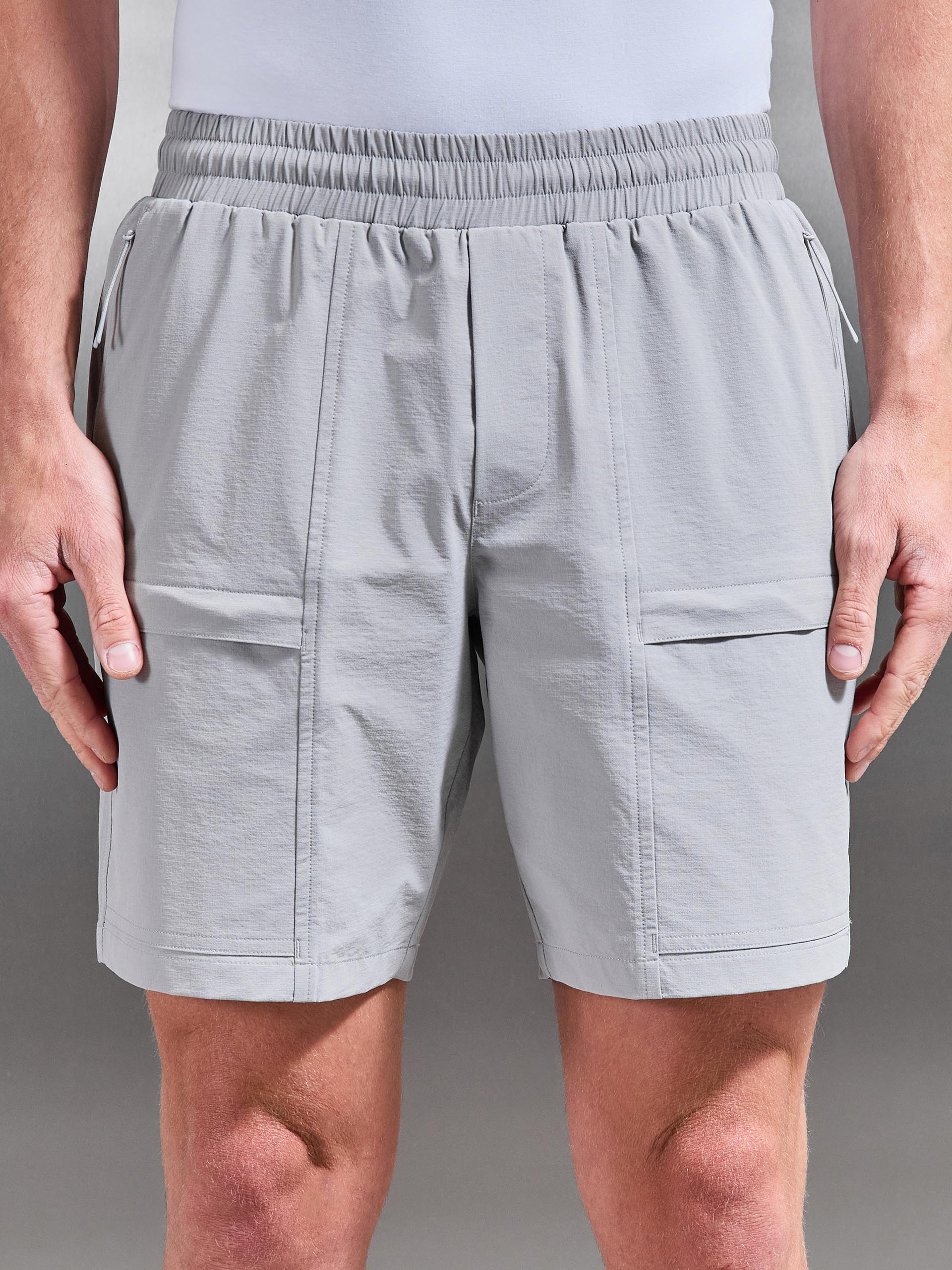 Front Pocket Technical Cargo Short in Mid Grey