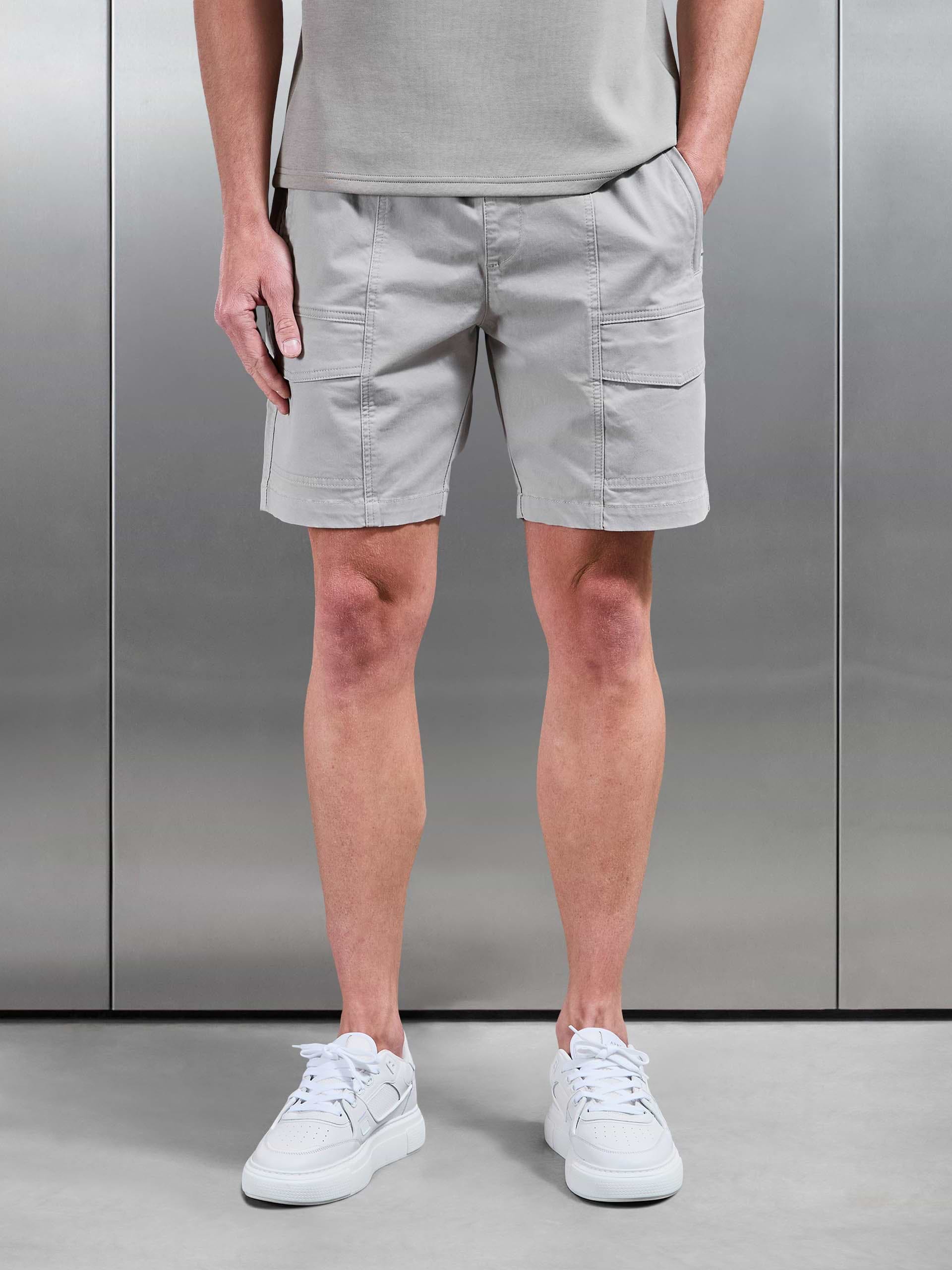 Front Stitch Cotton Cargo Short in Stone