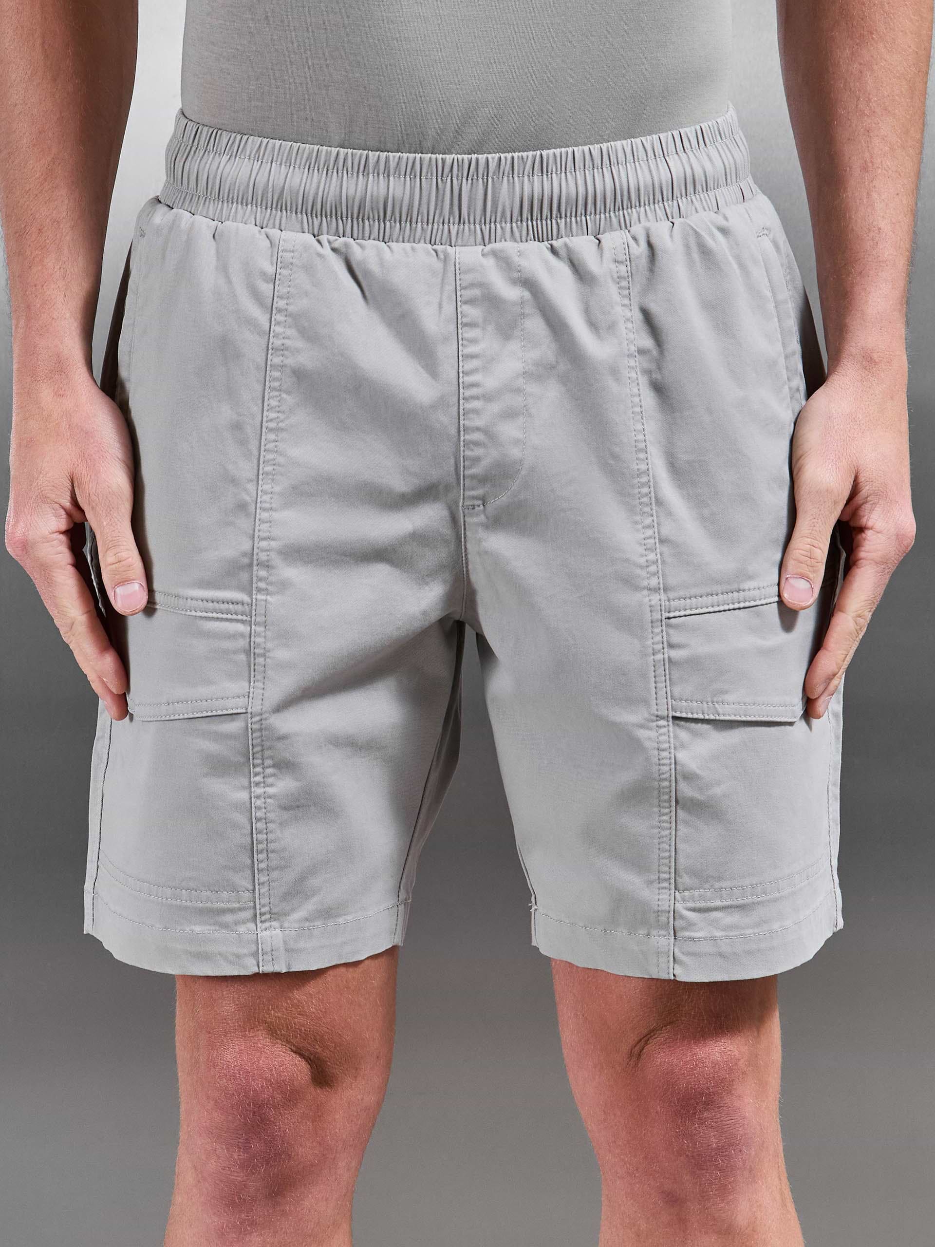 Front Stitch Cotton Cargo Short in Stone