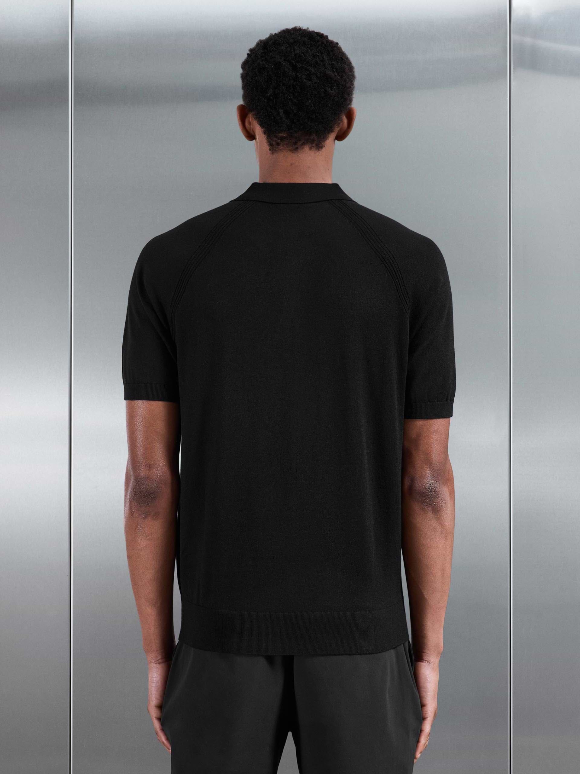 Golf Knitted Button Polo Shirt in Black