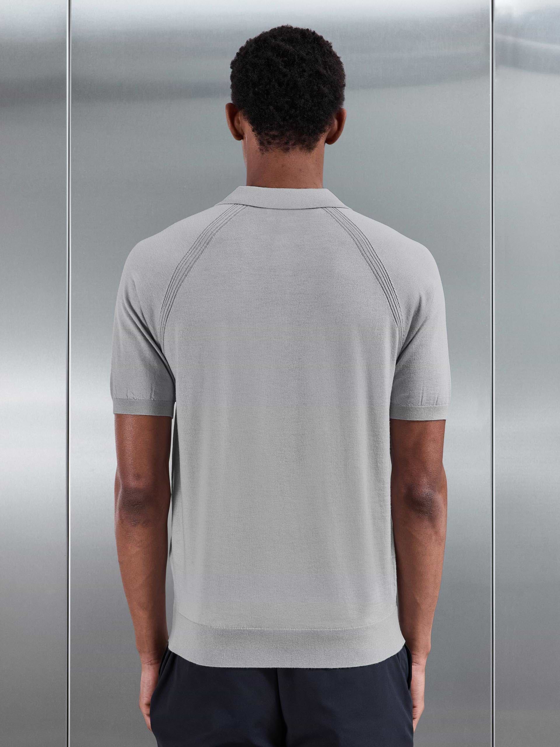 Golf Knitted Button Polo Shirt in Mid Grey