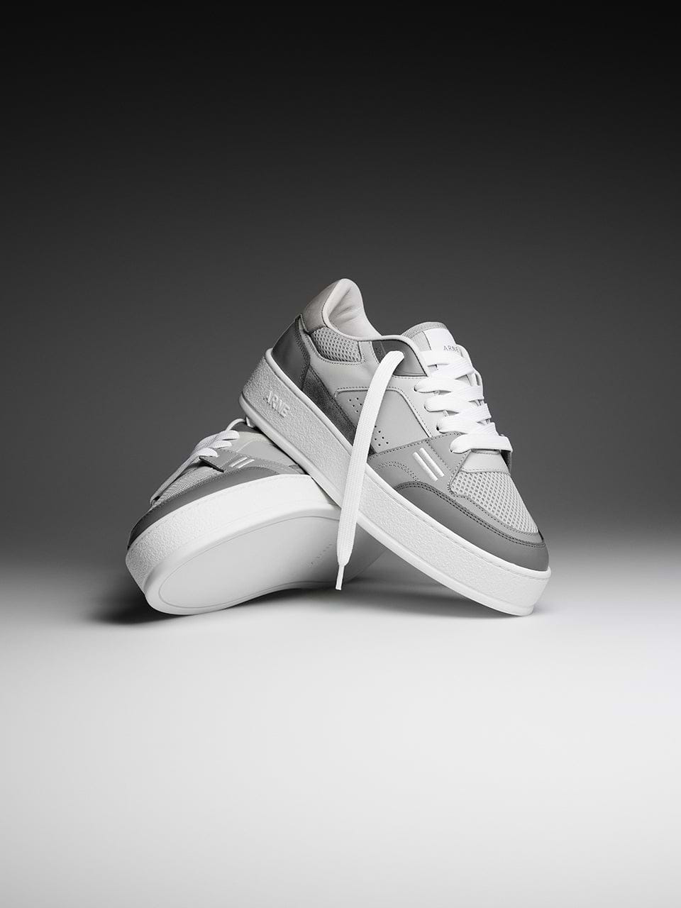Arena Trainer 2.0 in Grey