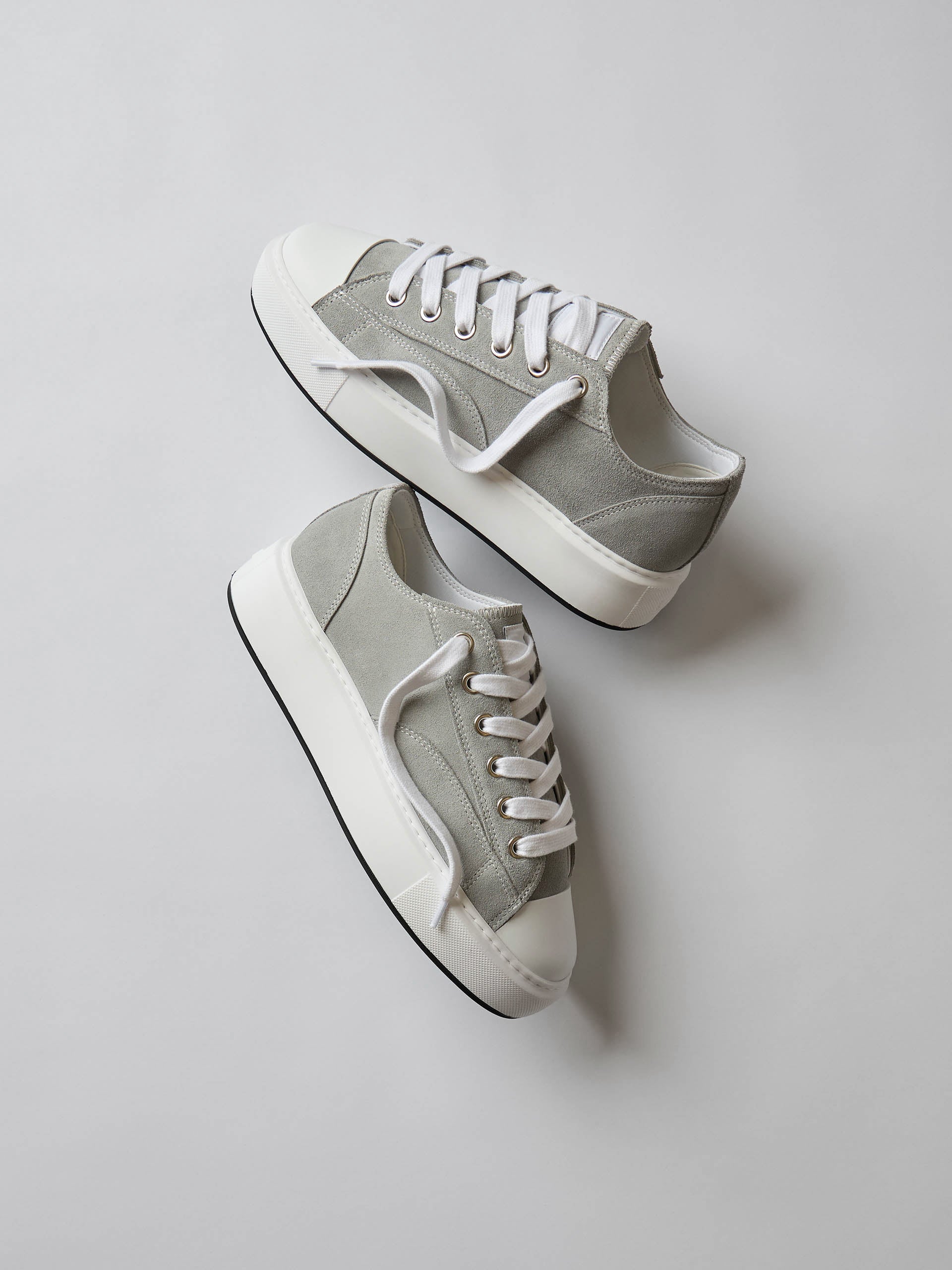 Homerun in Grey Suede