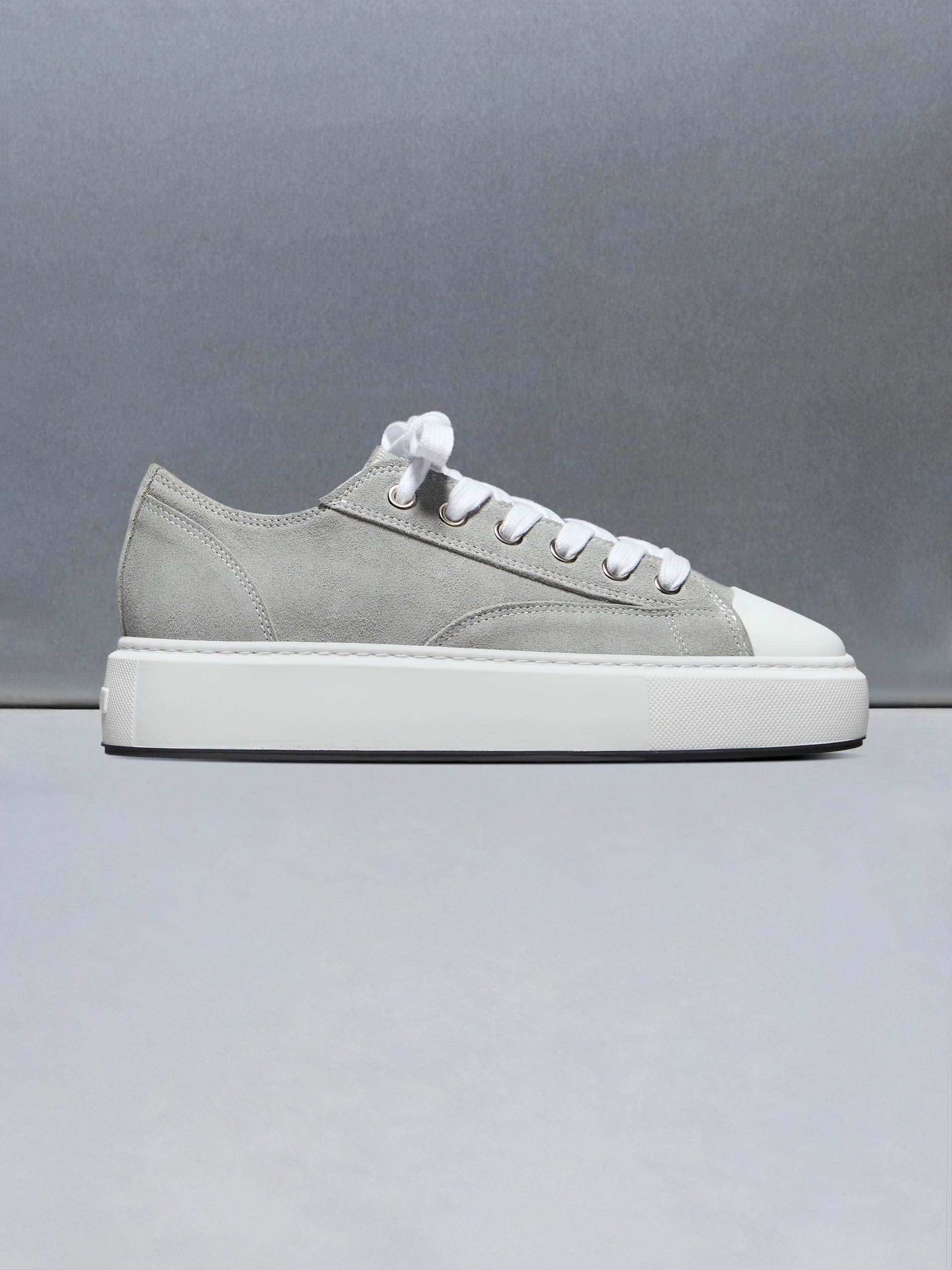 Homerun in Grey Suede