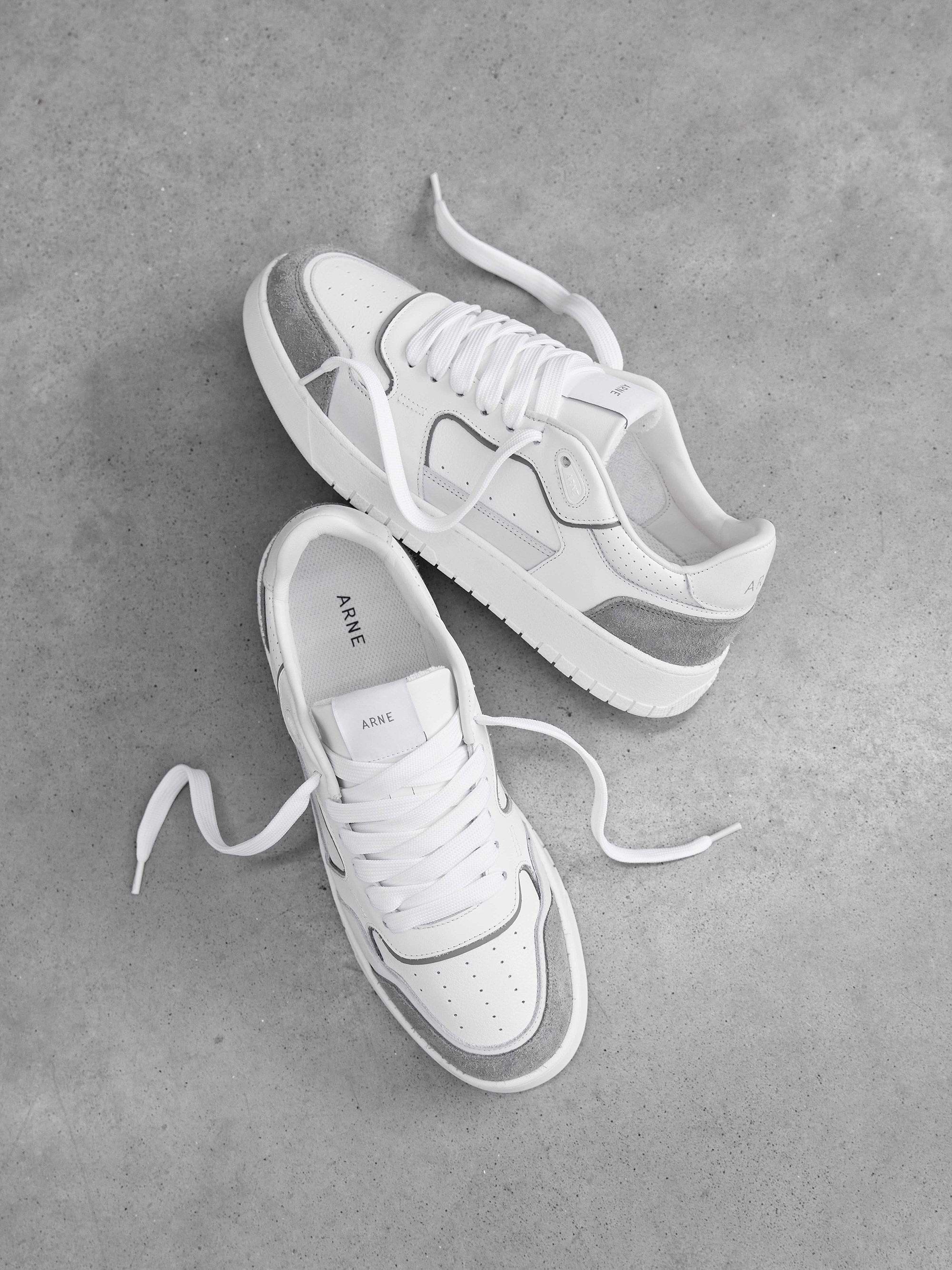 Hoop Trainer in White Grey
