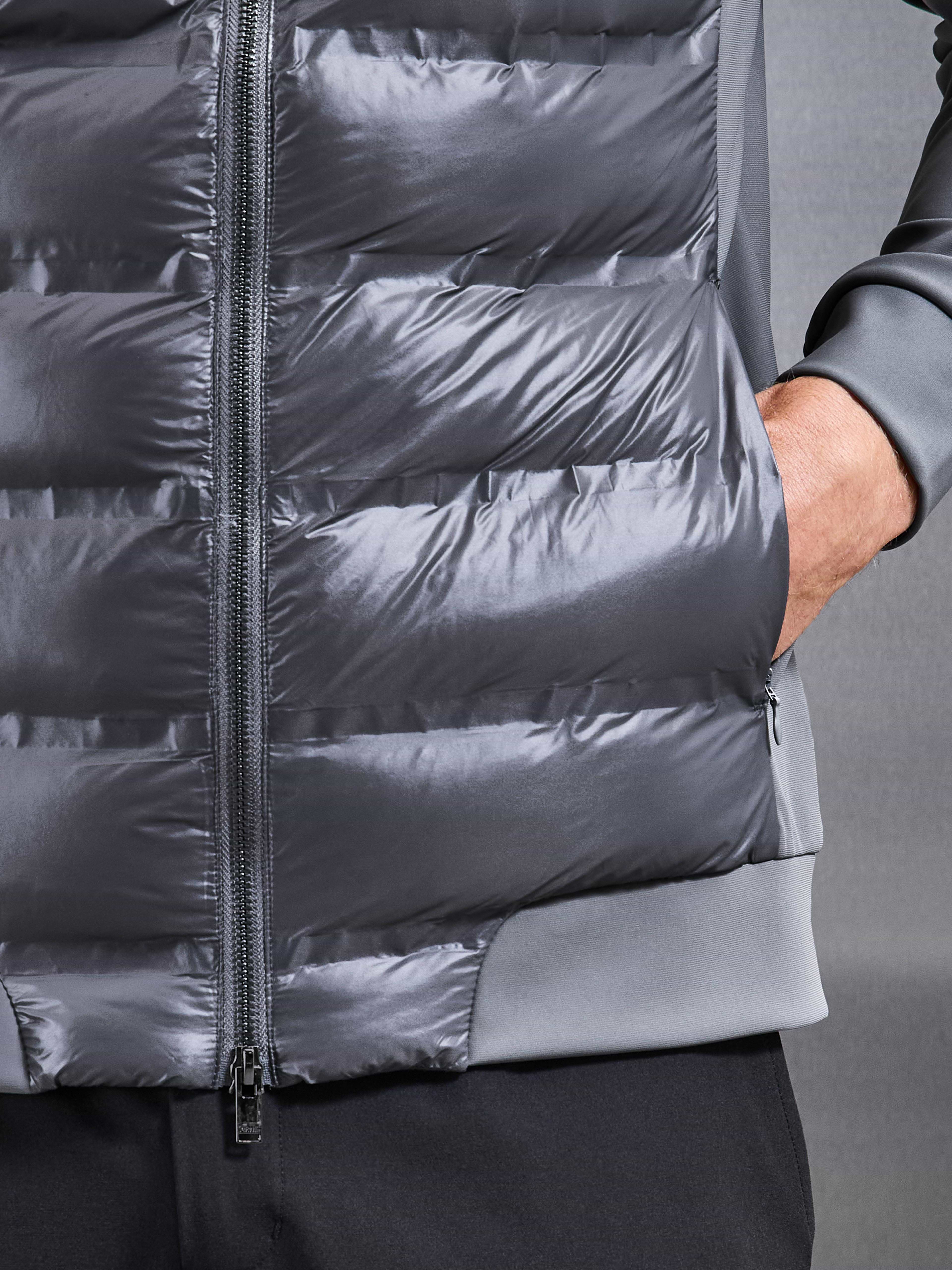Hybrid Puffer Jacket in Grey