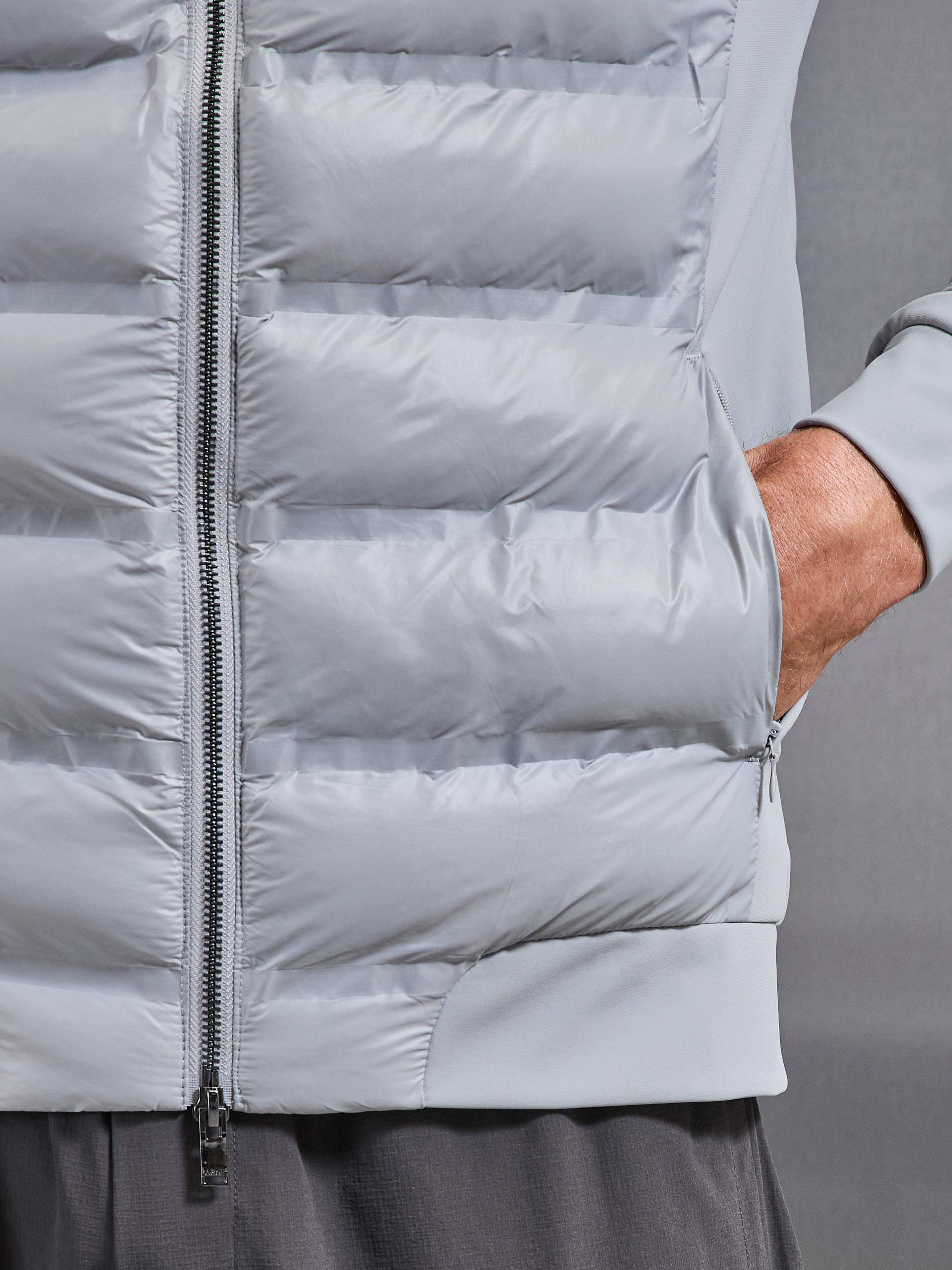 Hybrid Puffer Jacket in Mid Grey
