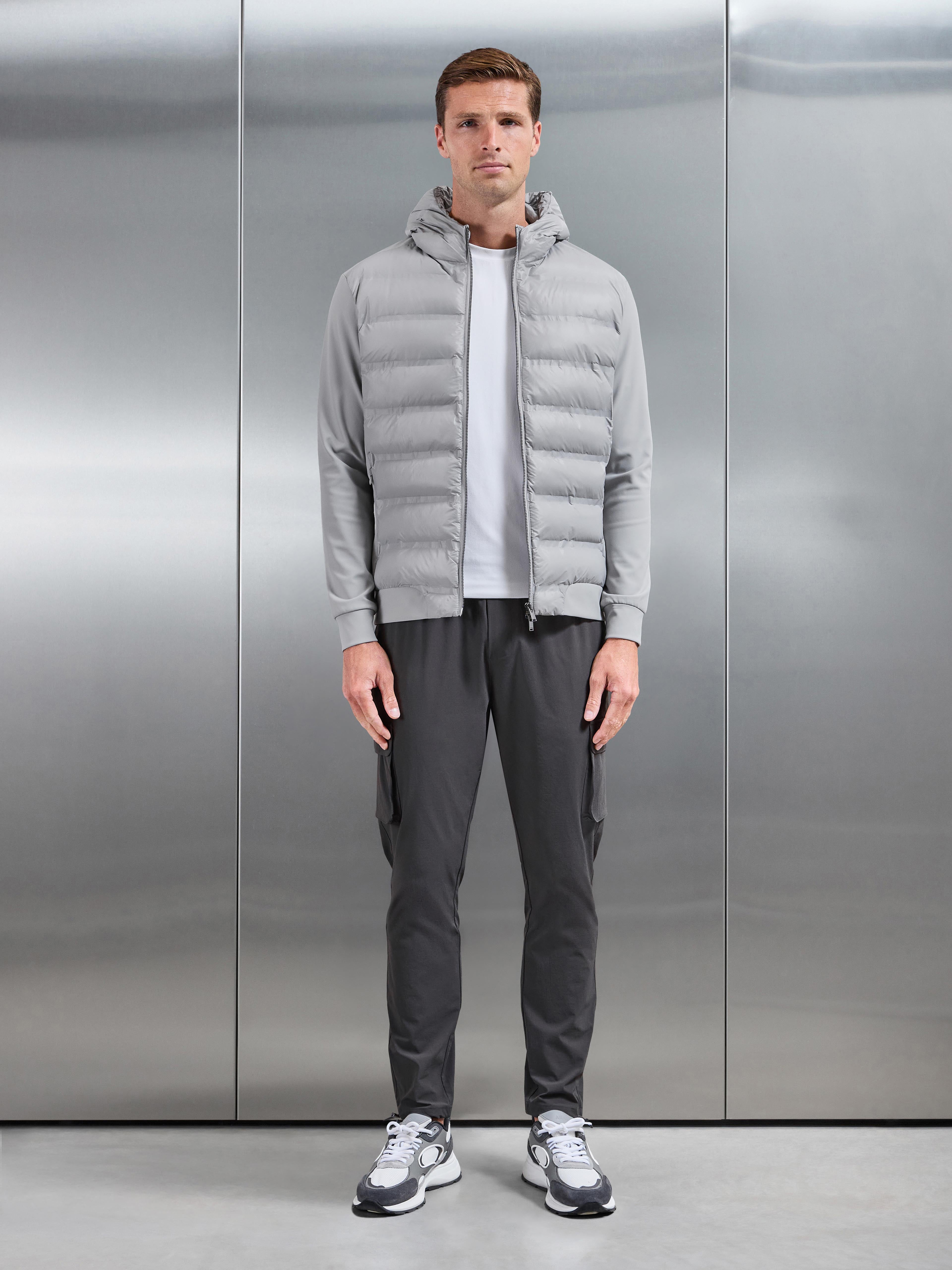 Hybrid Puffer Jacket in Mid Grey