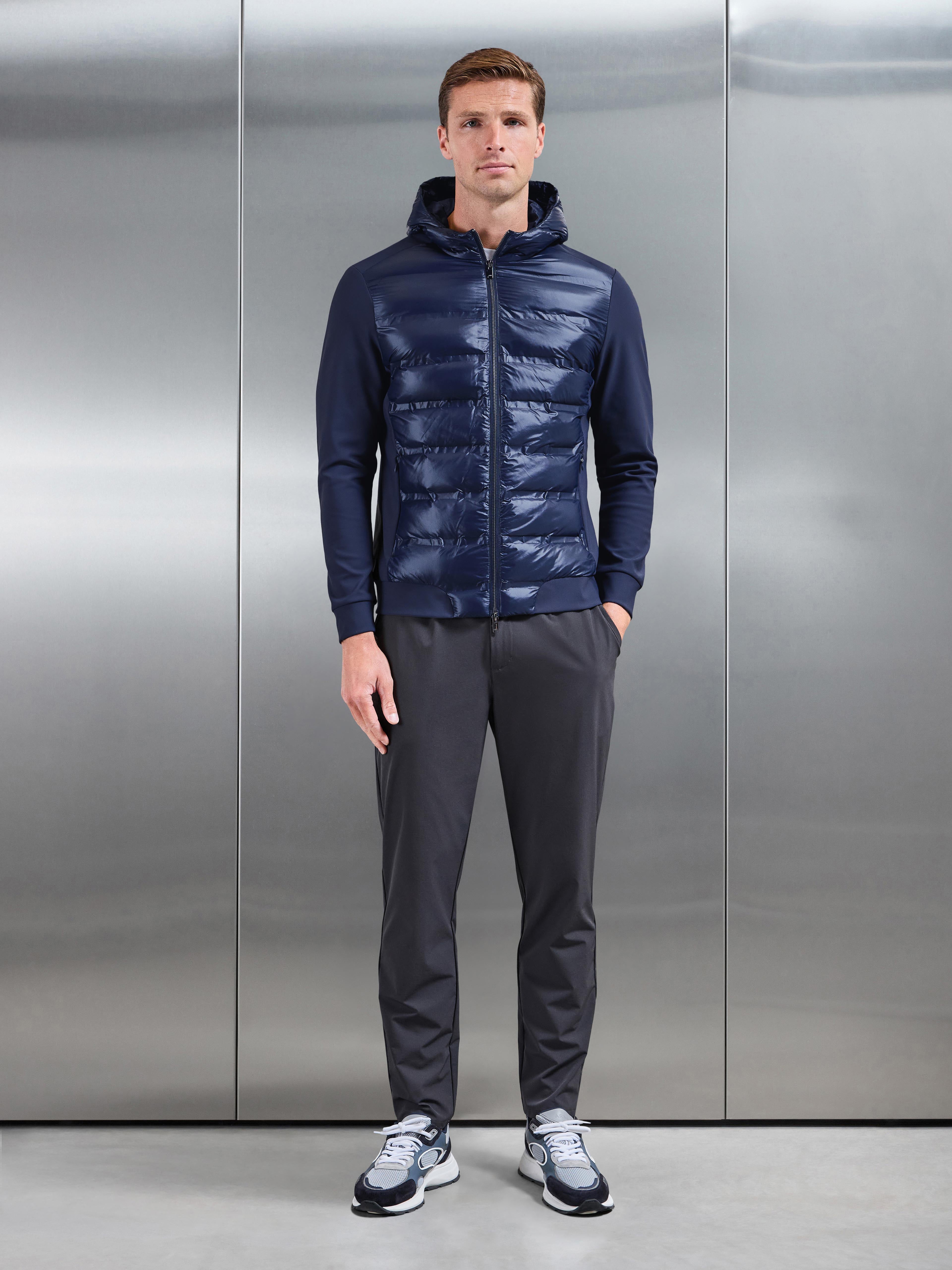 Hybrid Puffer Jacket in Navy