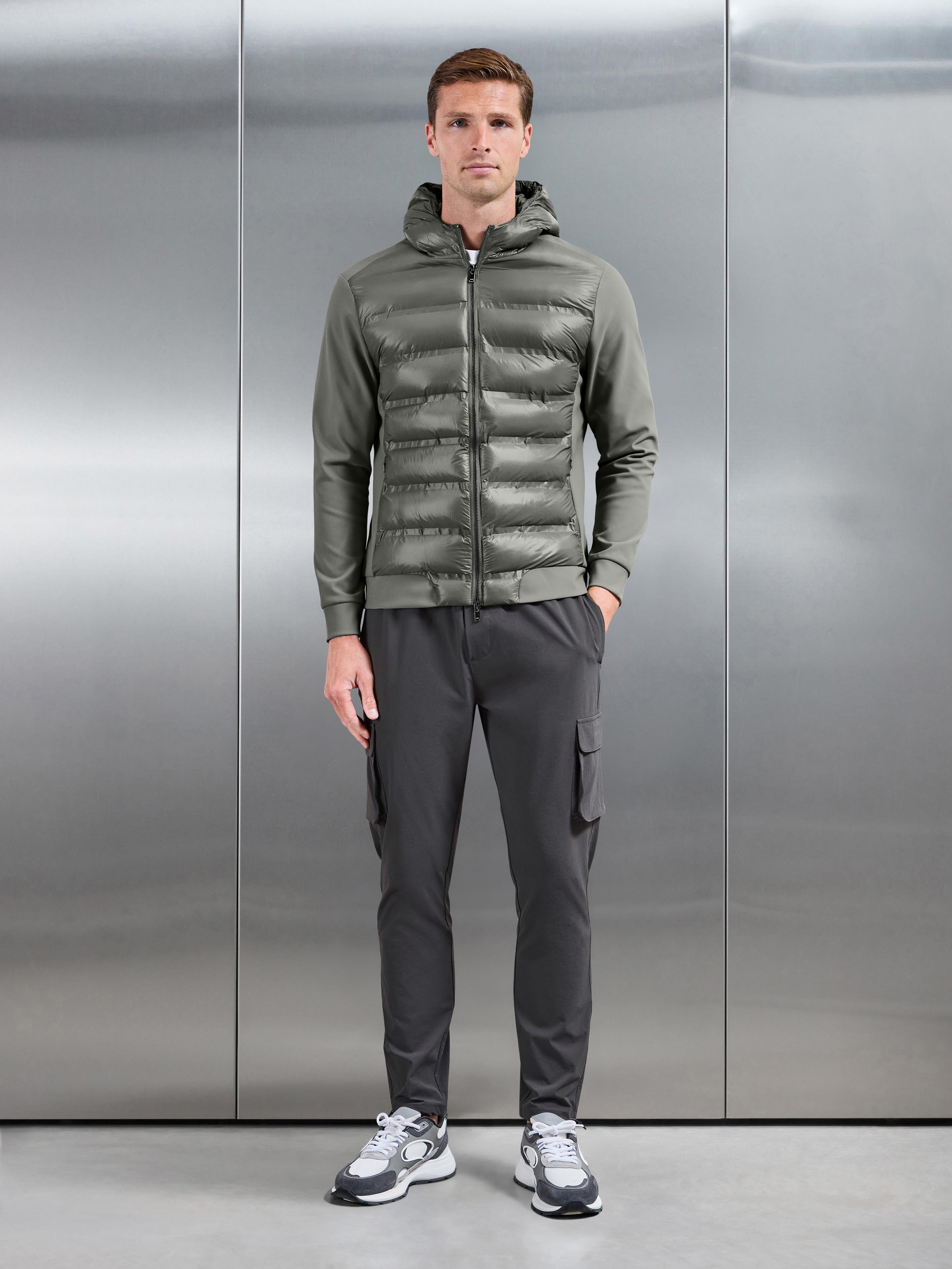Hybrid Puffer Jacket in Olive
