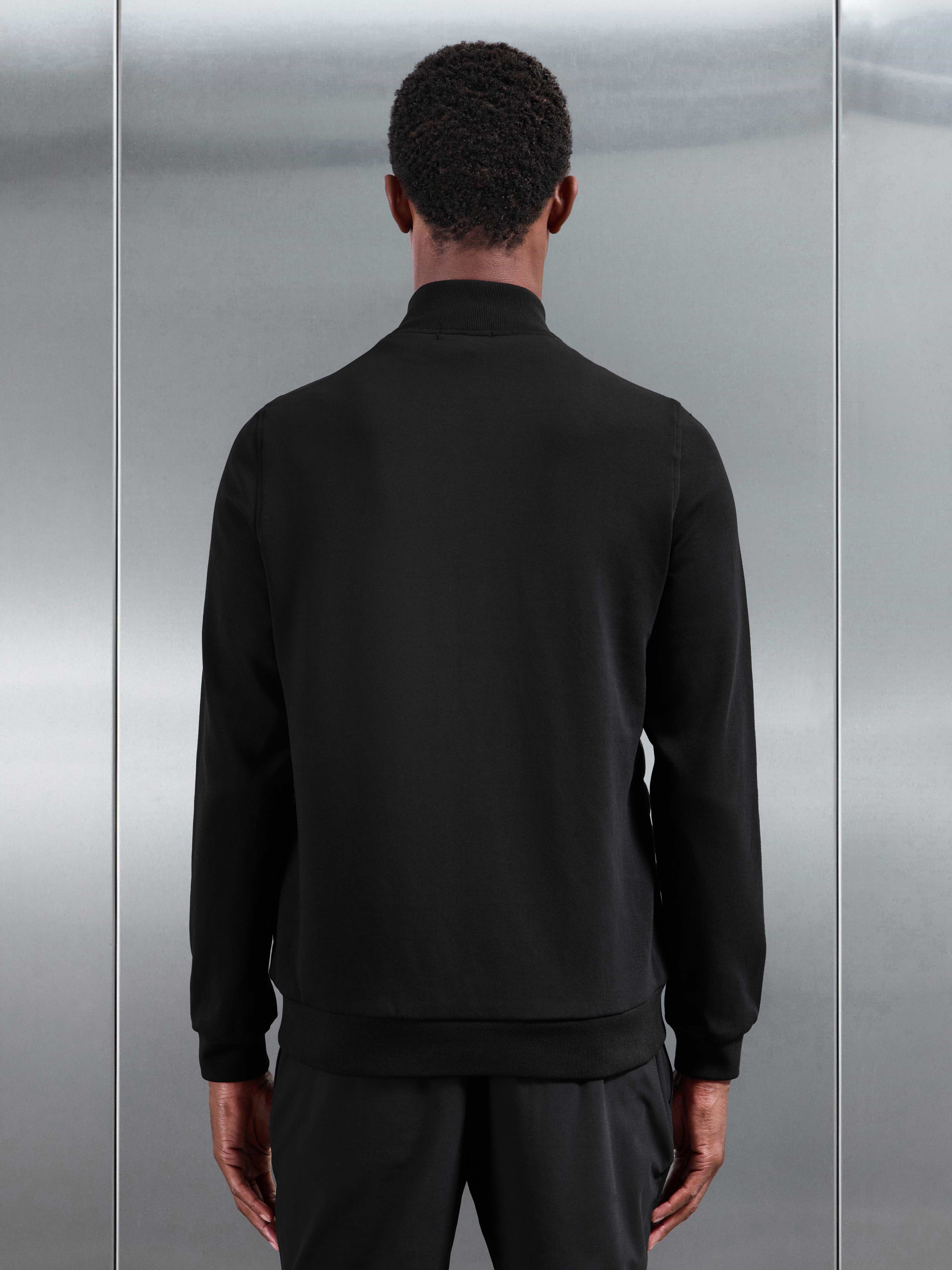 Hybrid Quilted Jacket in Black